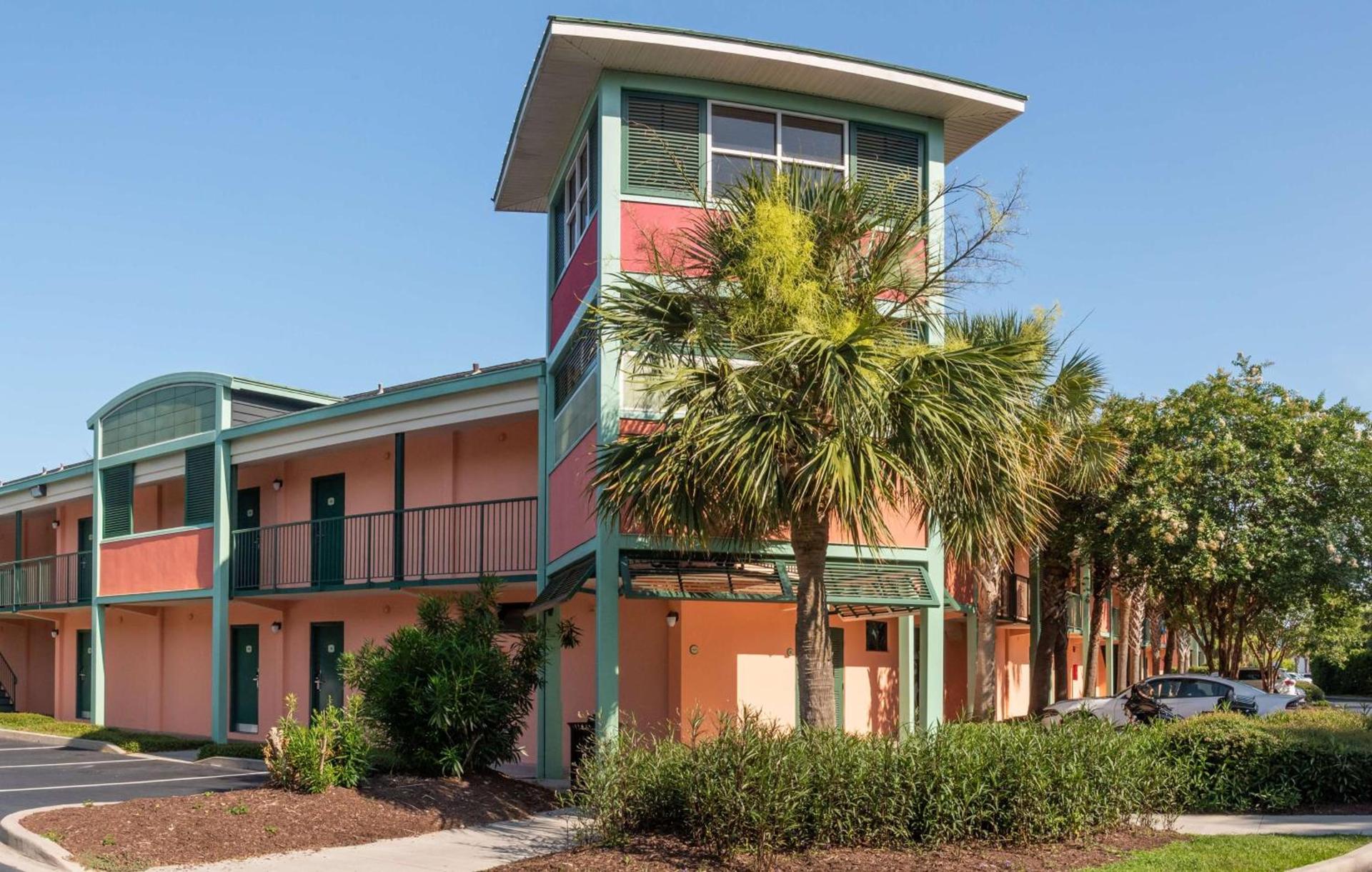 Best Western Charleston Inn photo 12