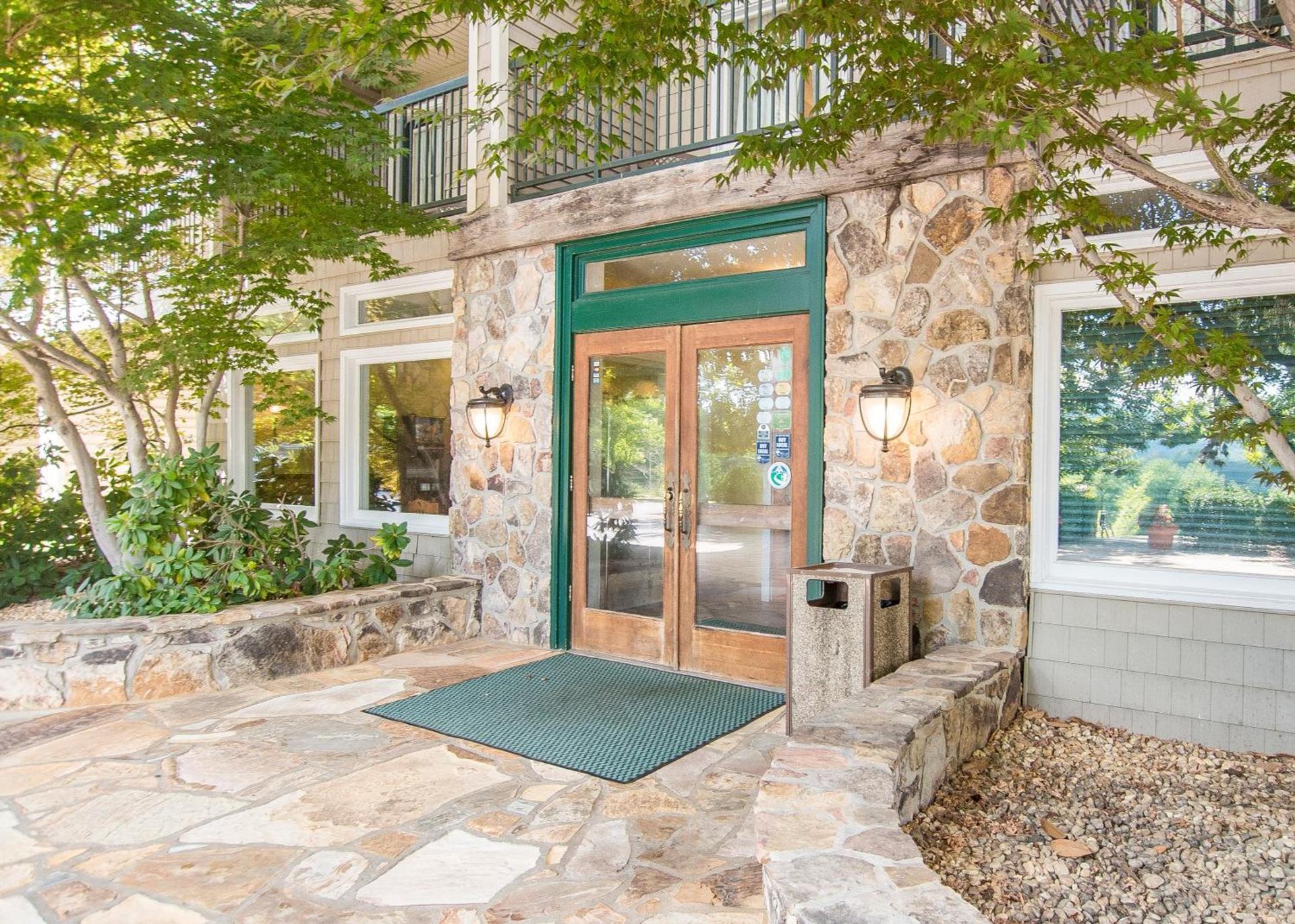 Lake Chatuge Lodge photo 10