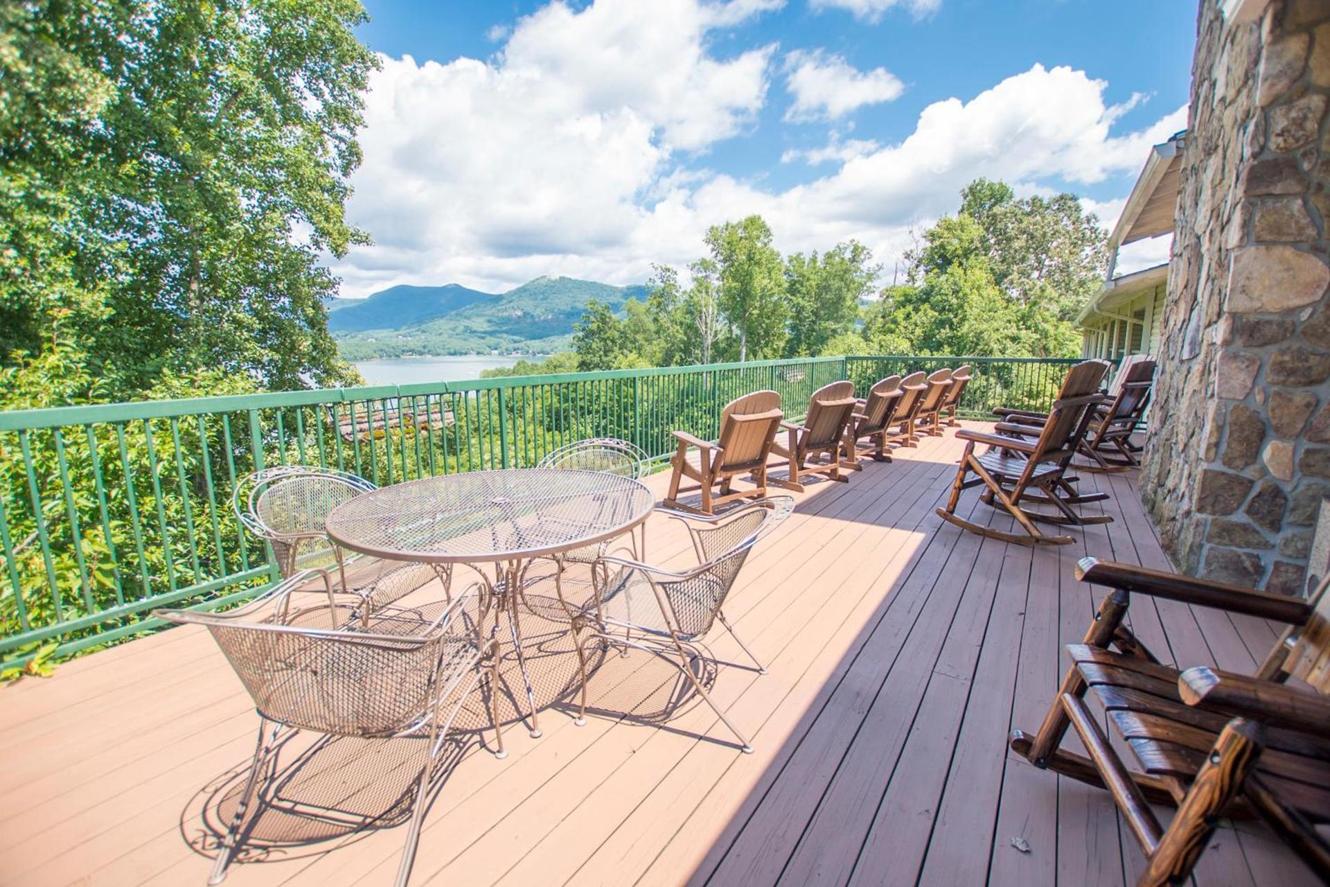 Lake Chatuge Lodge photo 18