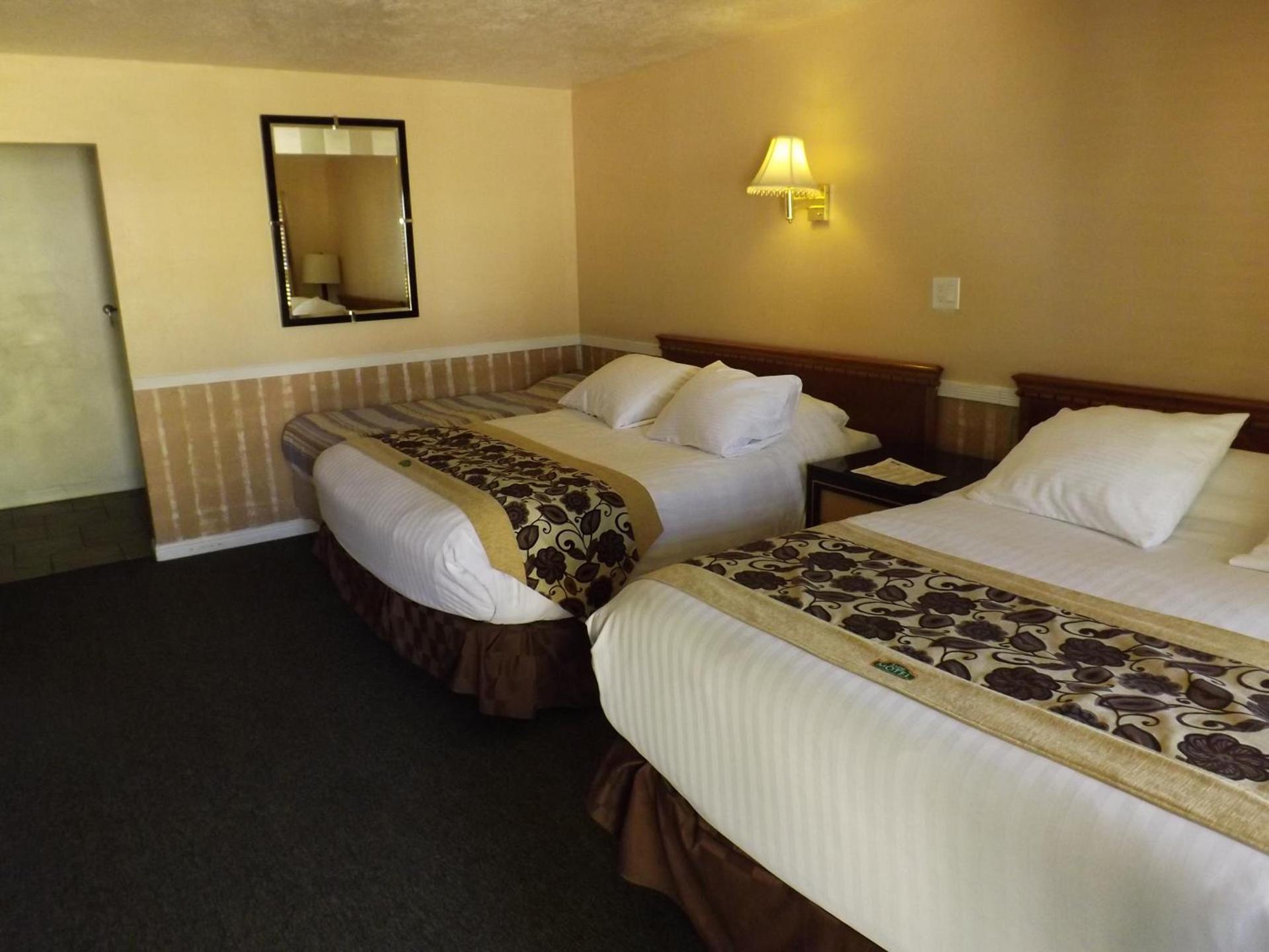 Sage Motel photo 16