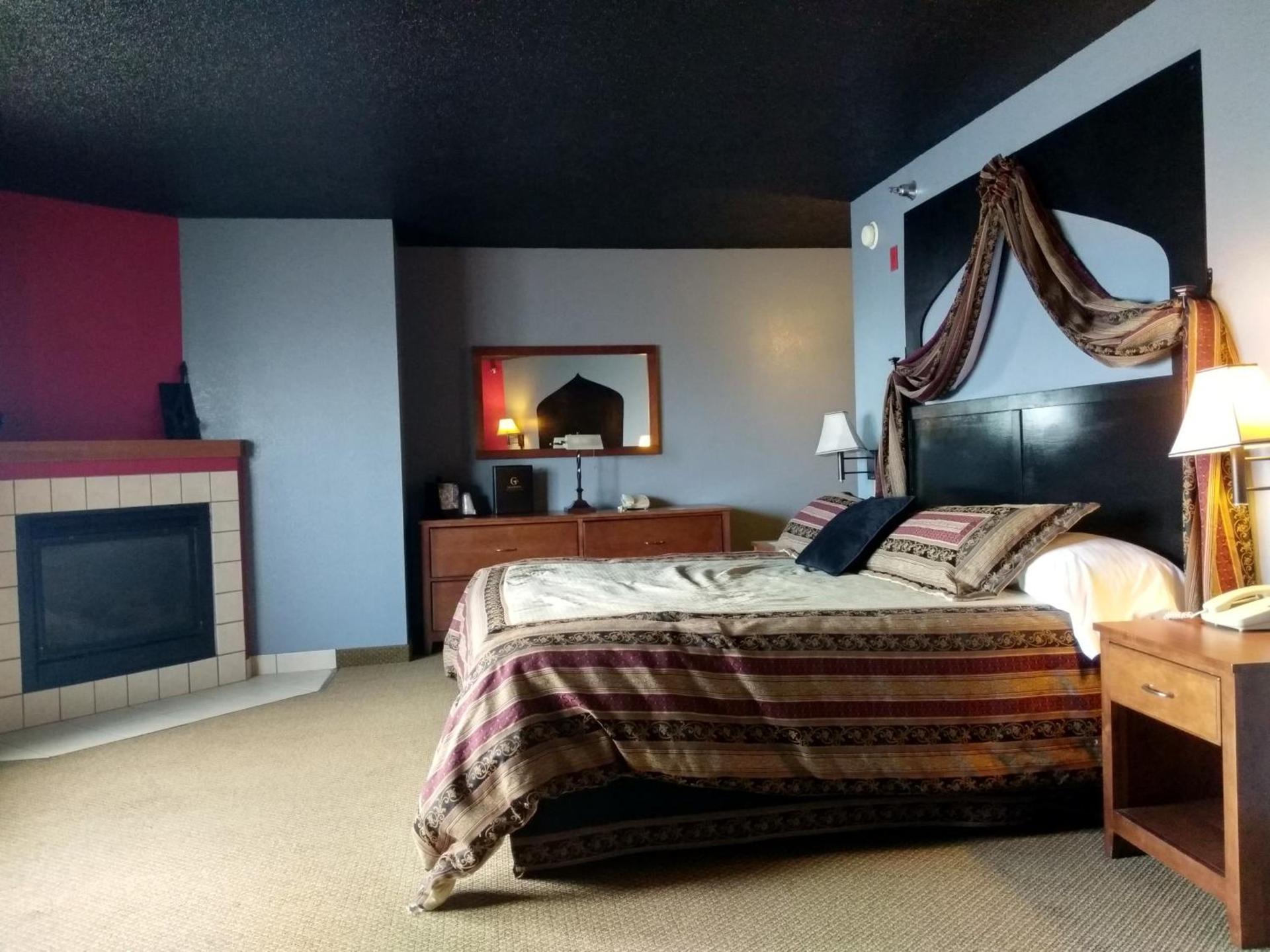 Madelia Hotel & Suites photo 53