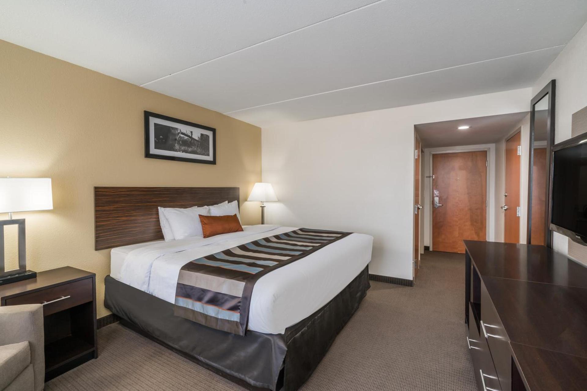 Wingate by Wyndham Bowling Green photo 39