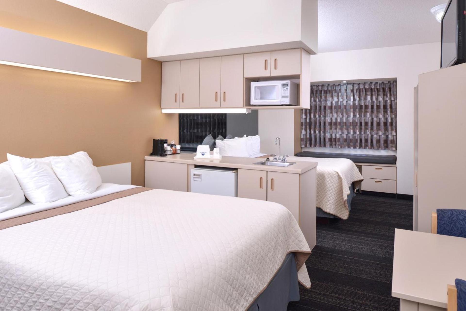 Americas Best Value Inn & Suites Maryville photo 27