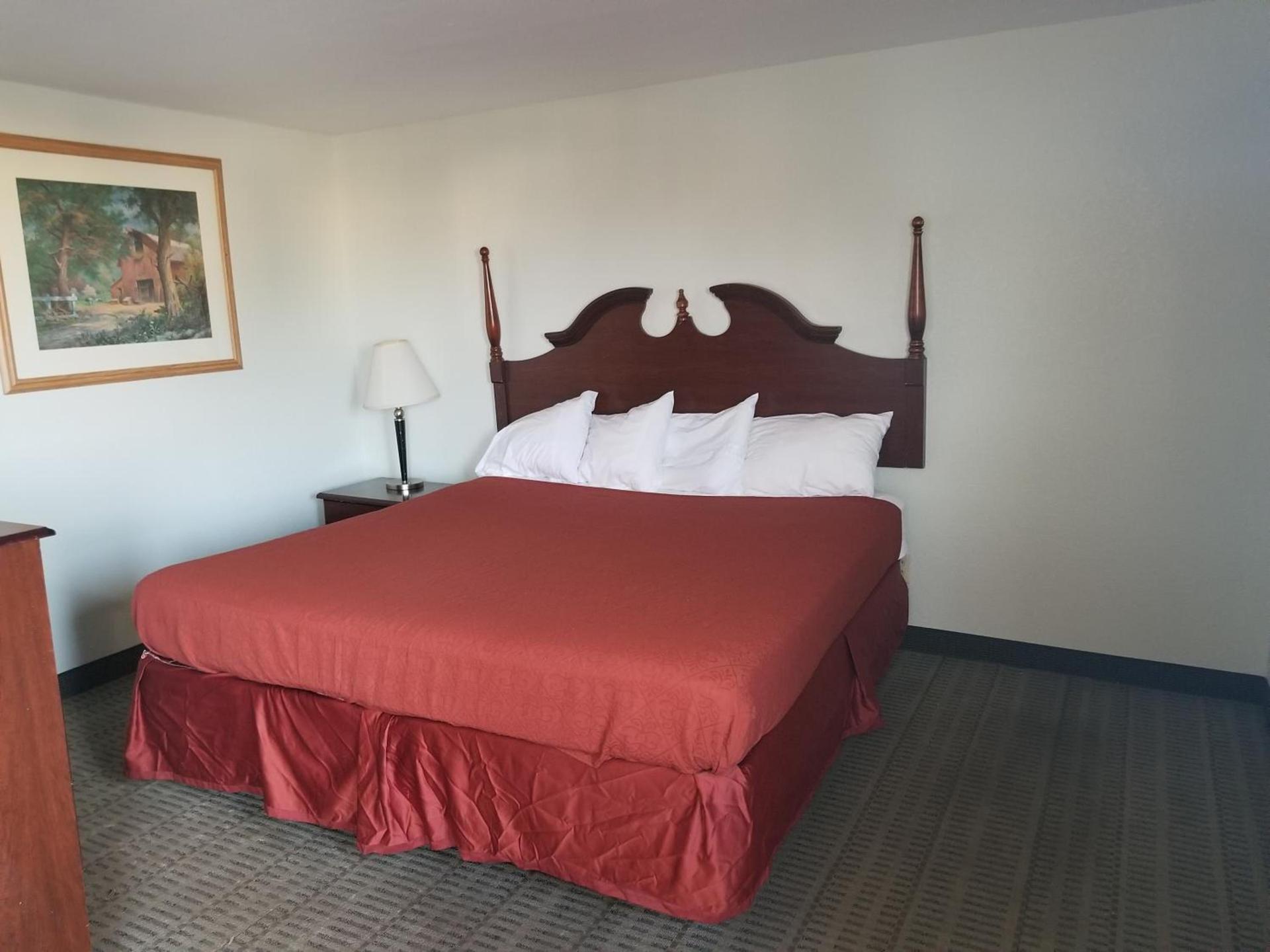 Budget Inn And Suites Eagan photo 23