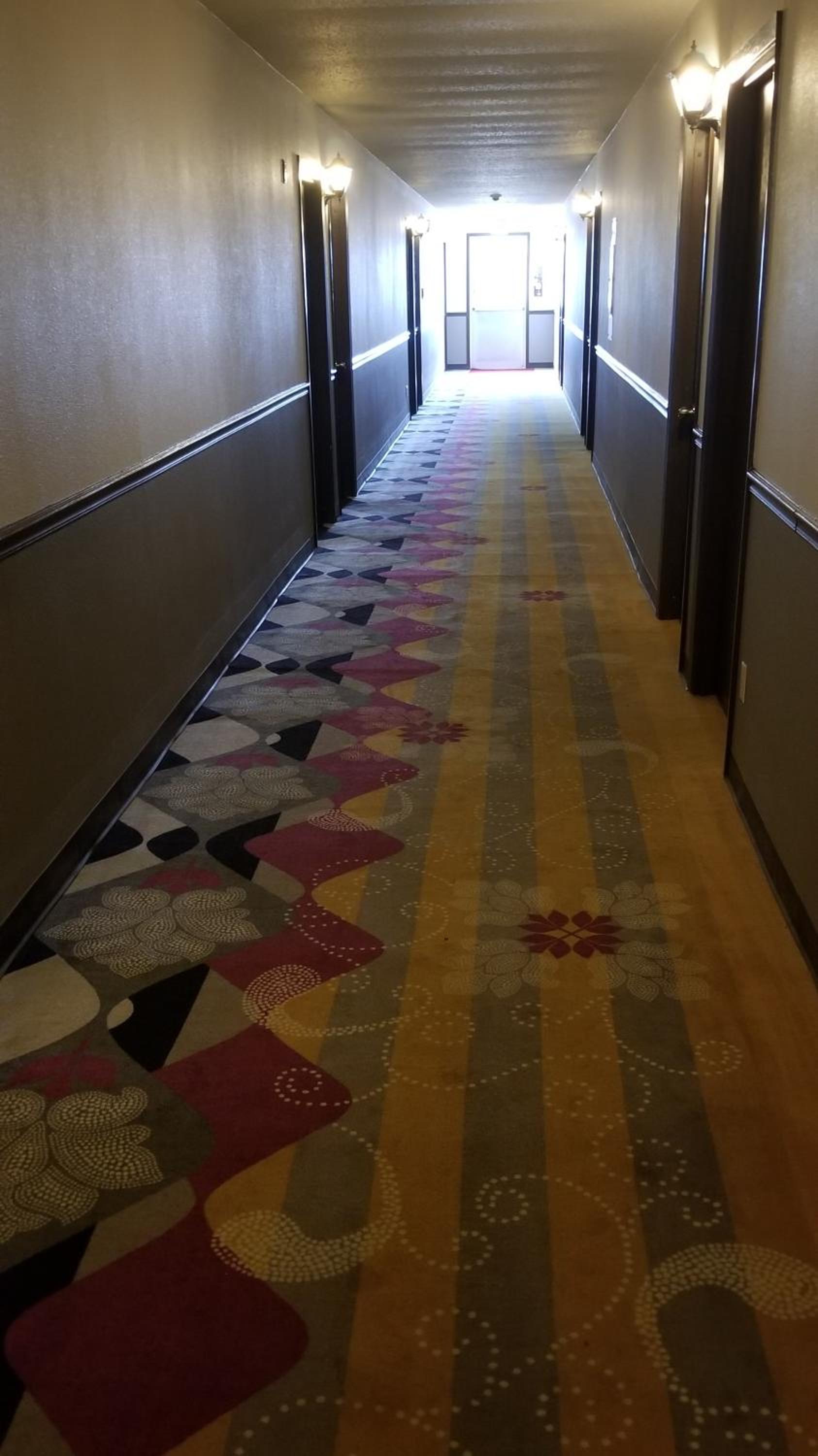 Alexander House Motel photo 4