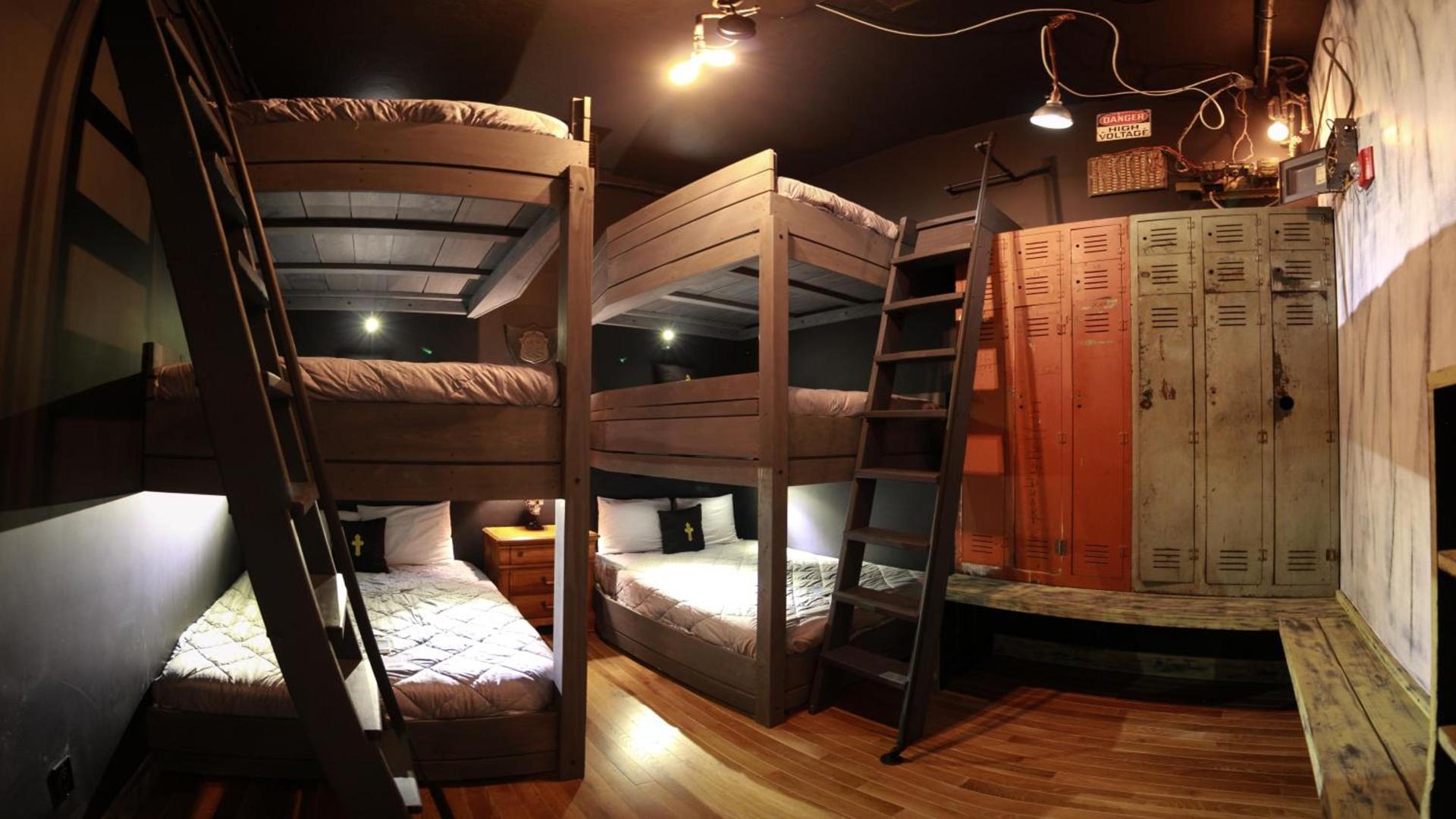 Adventure Suites photo 13