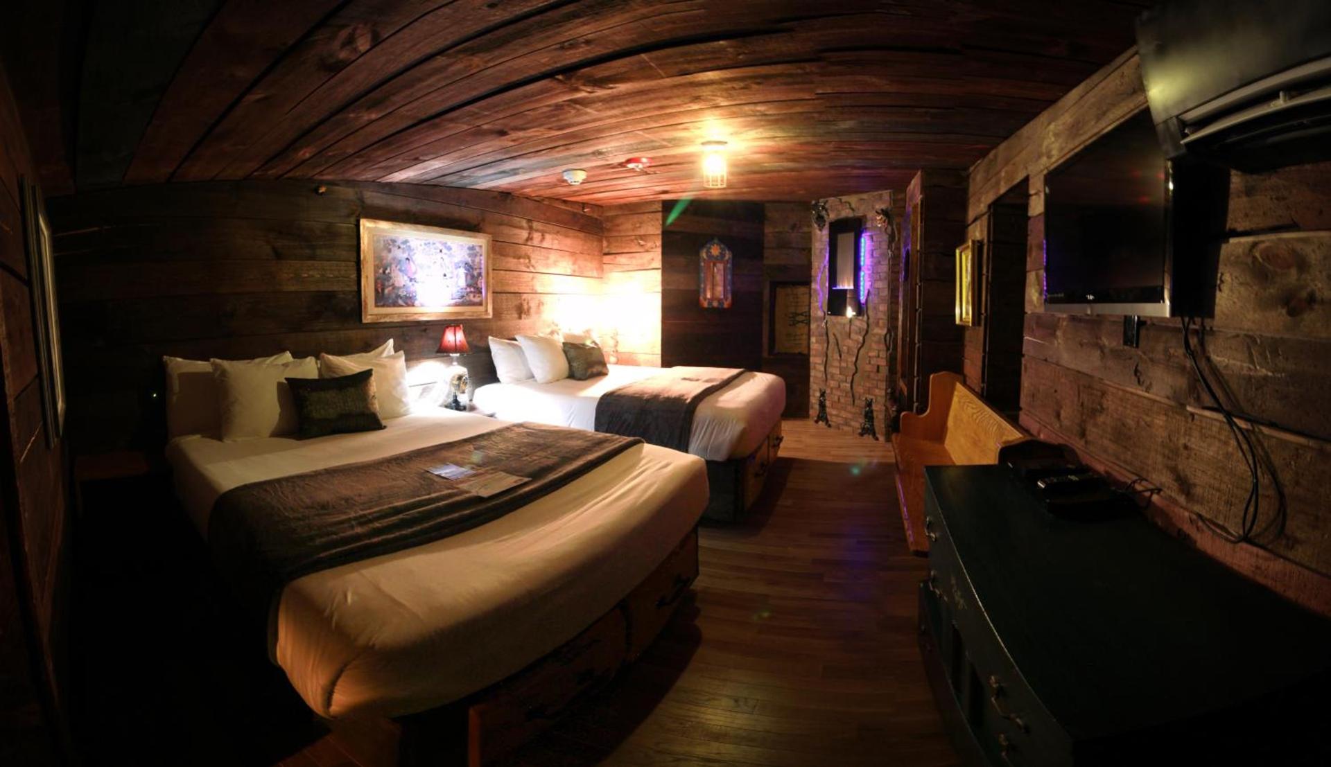 Adventure Suites photo 16