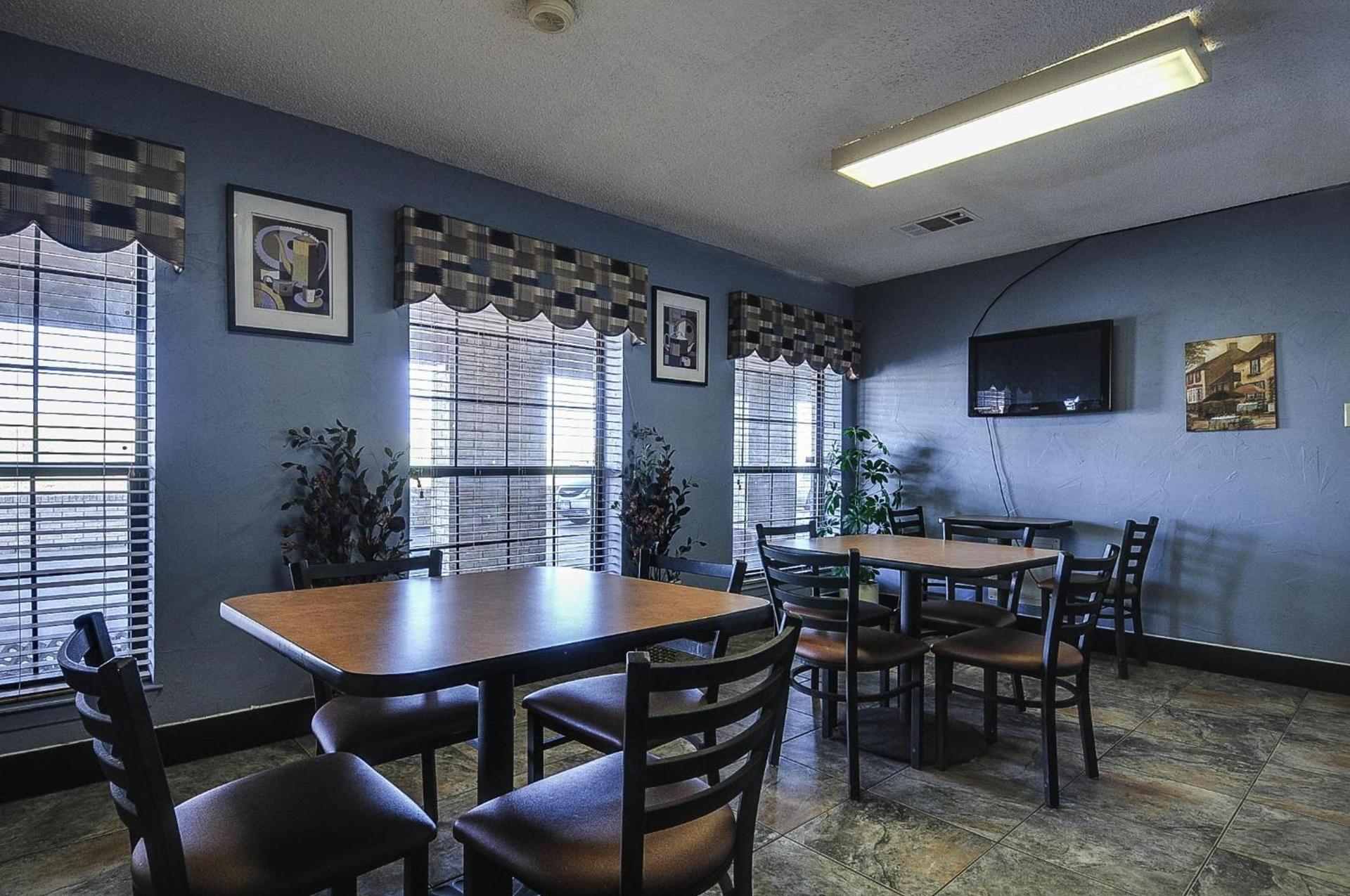 Americas Best Value Inn Midlothian photo 7
