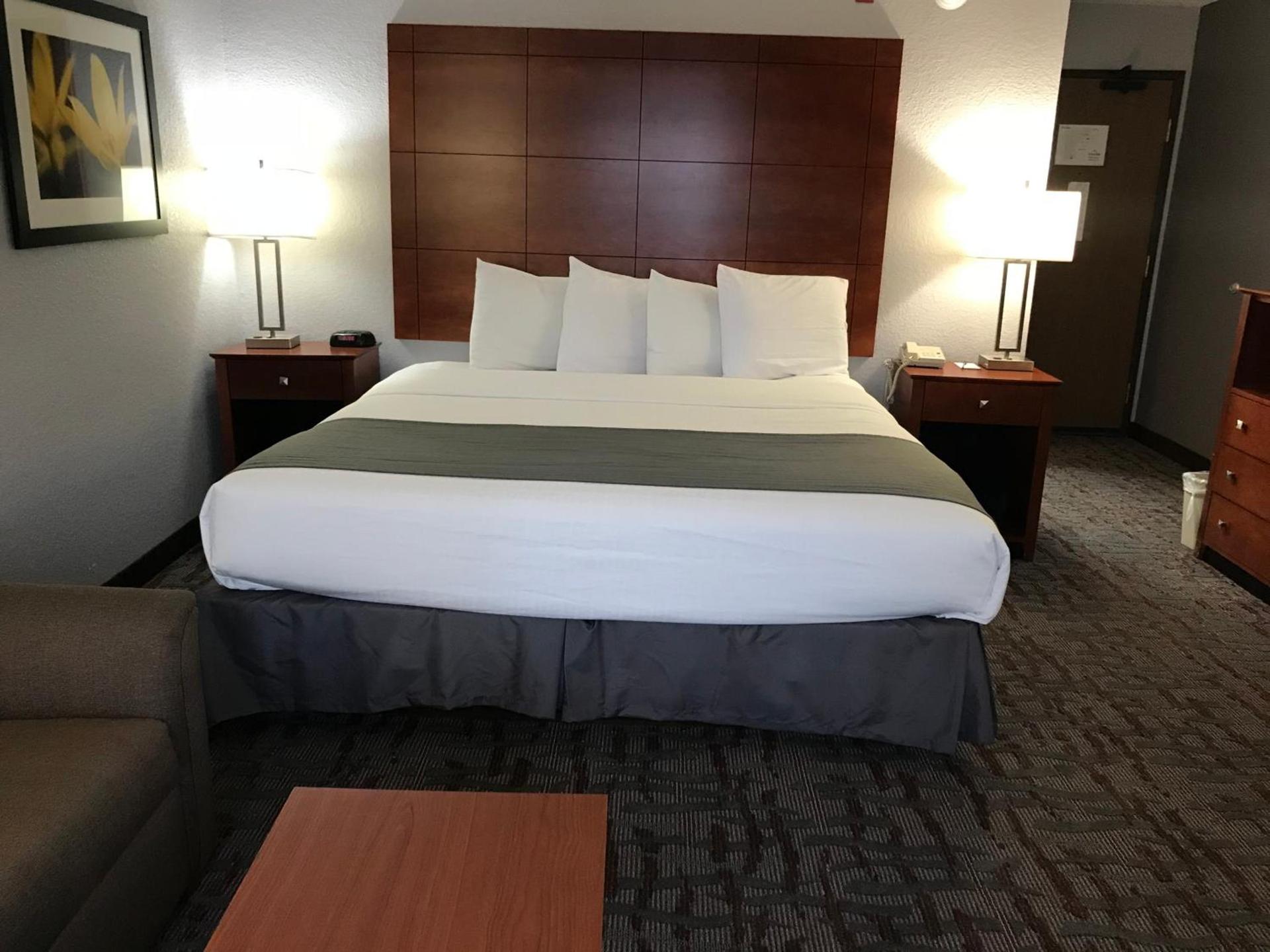 AmericInn by Wyndham Ankeny/Des Moines photo 38