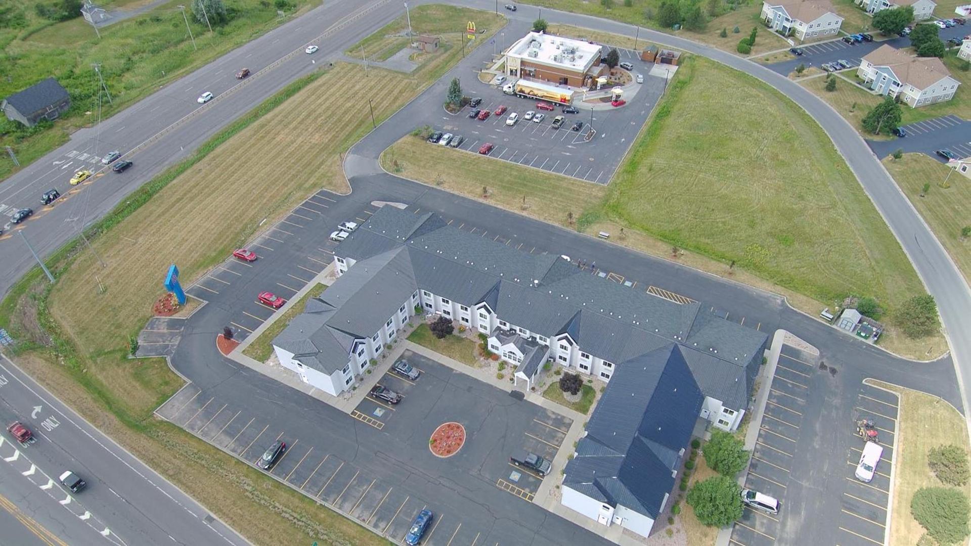 Quality Inn & Suites Watertown Fort Drum photo 20