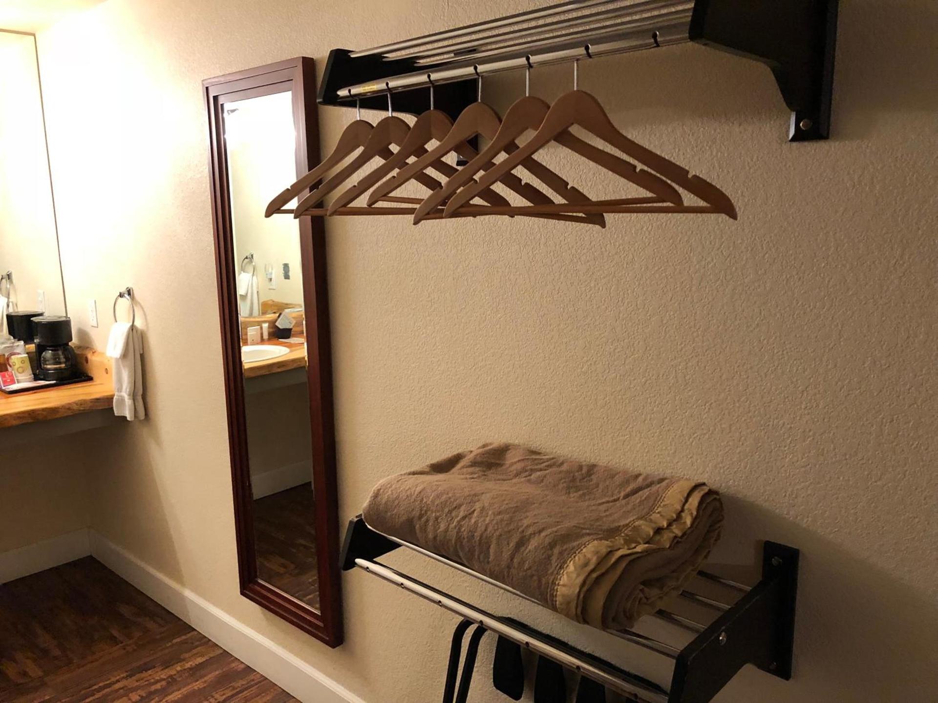 Historian Inn photo 31