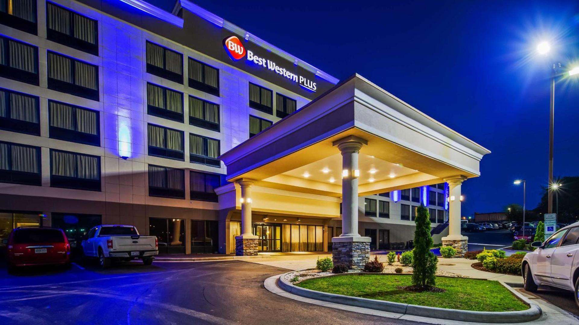 Best Western Plus Hanes Mall photo 1