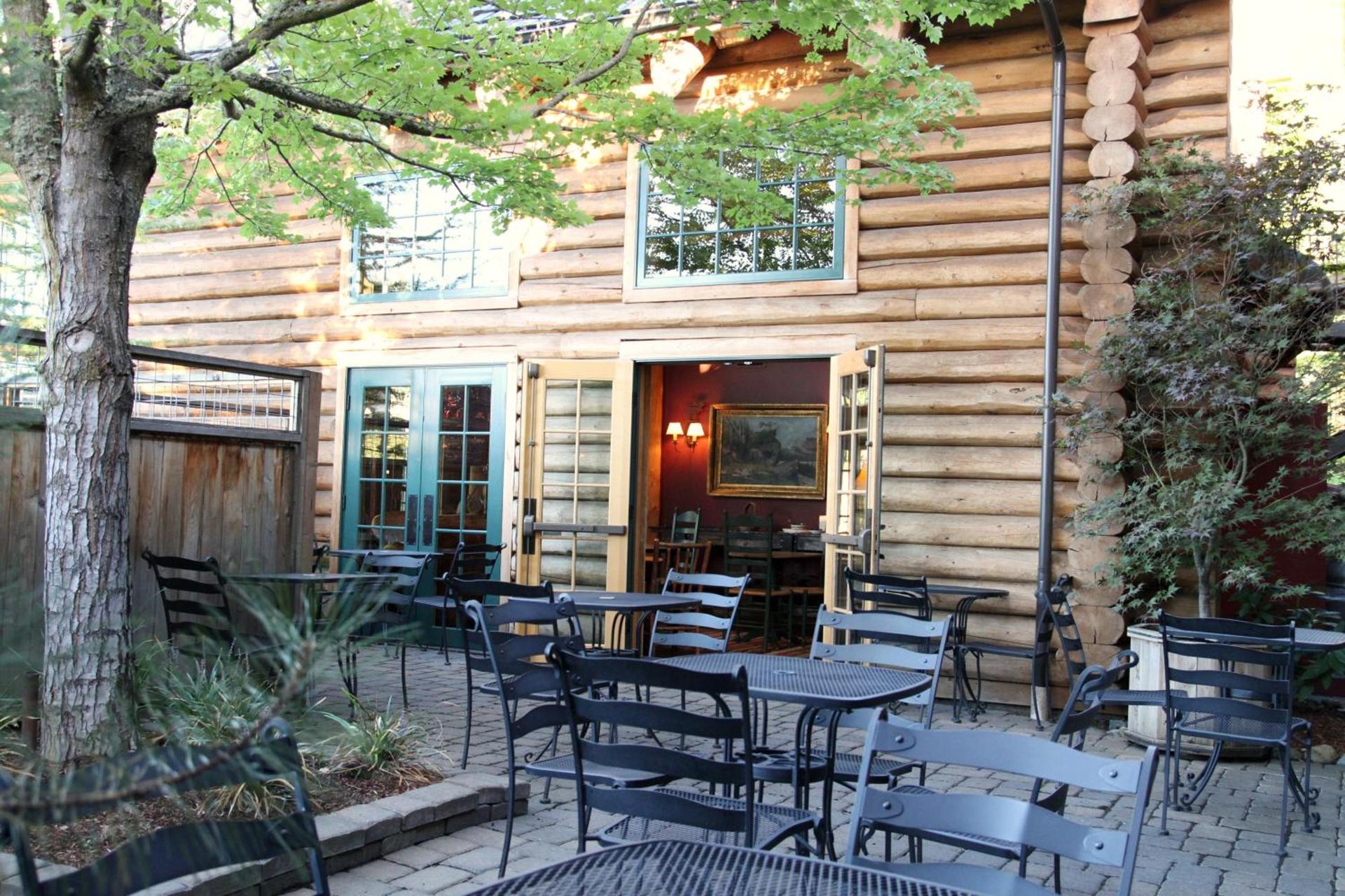 The Lodge at Riverside photo 28