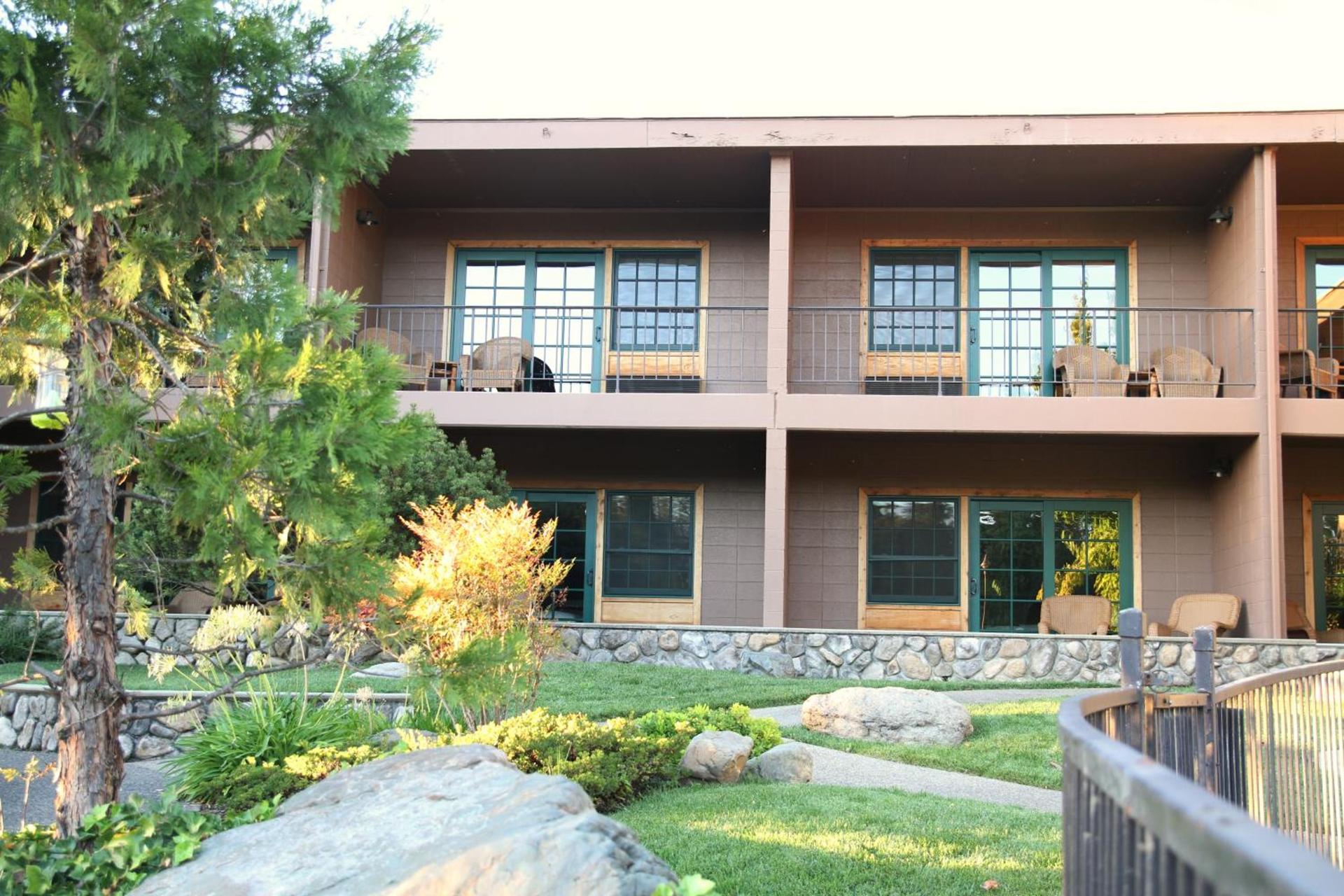 The Lodge at Riverside photo 25