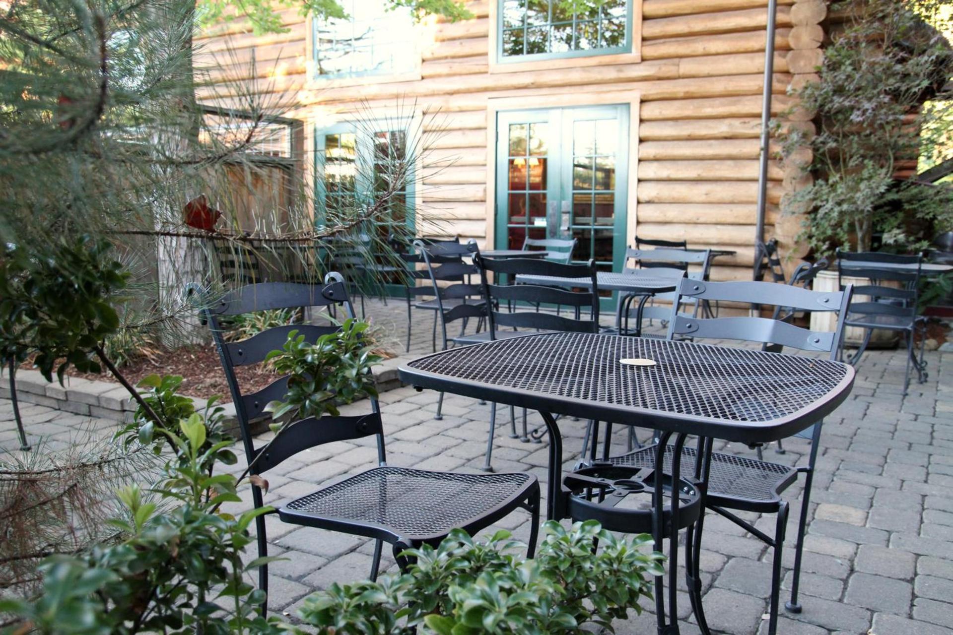 The Lodge at Riverside photo 7