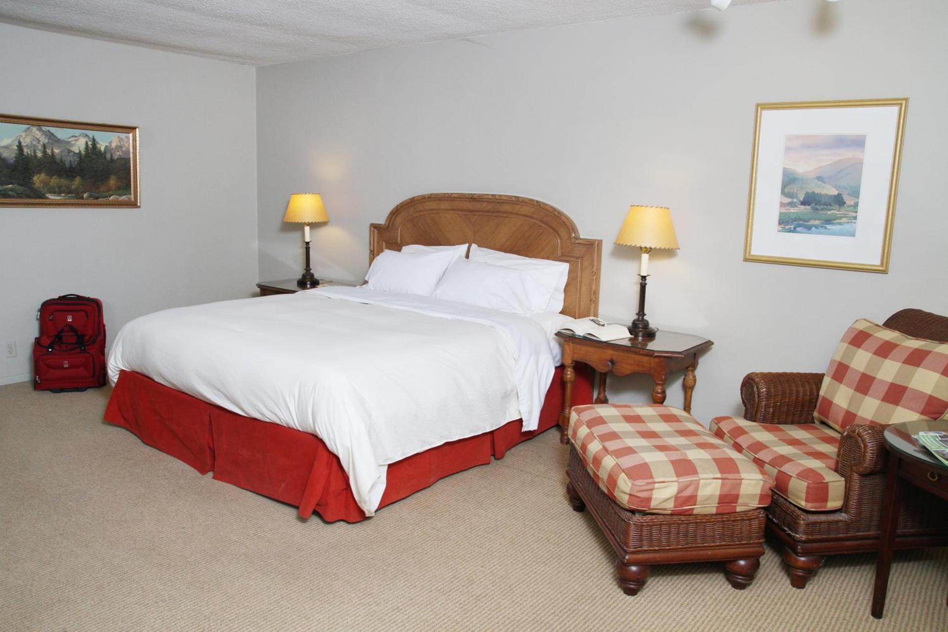 The Lodge at Riverside photo 14