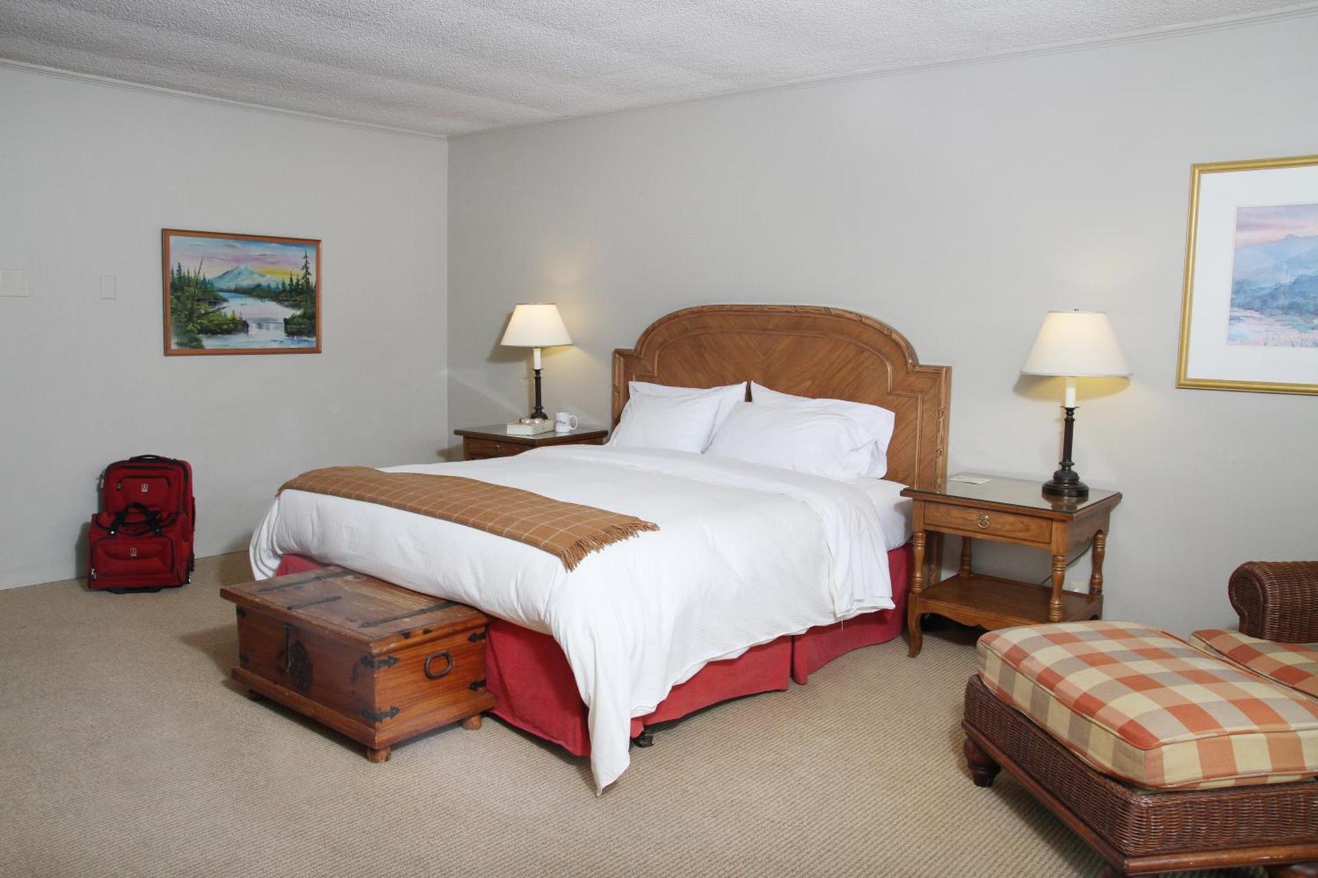 The Lodge at Riverside photo 17
