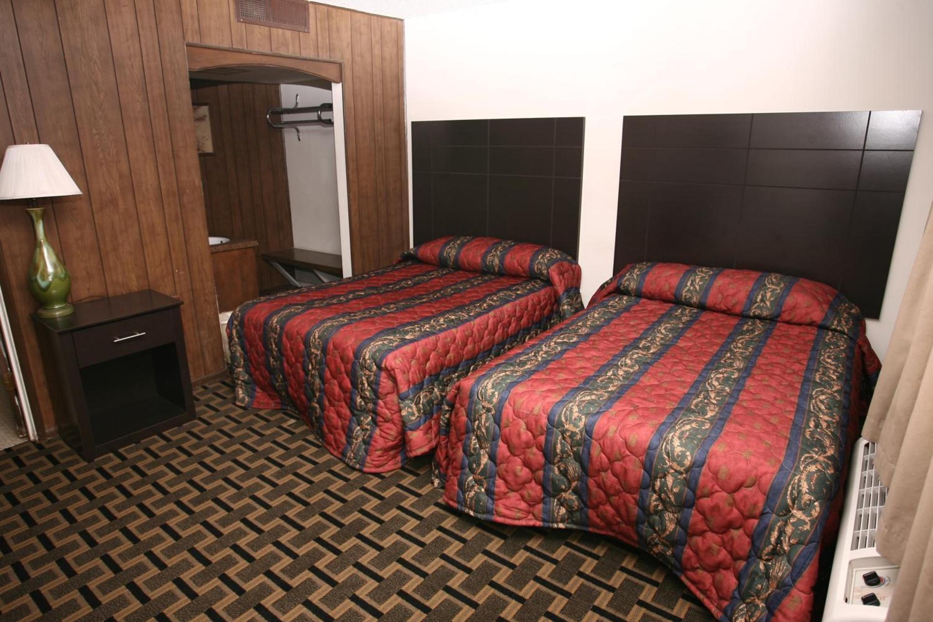 Andrews Motor Inn photo 8