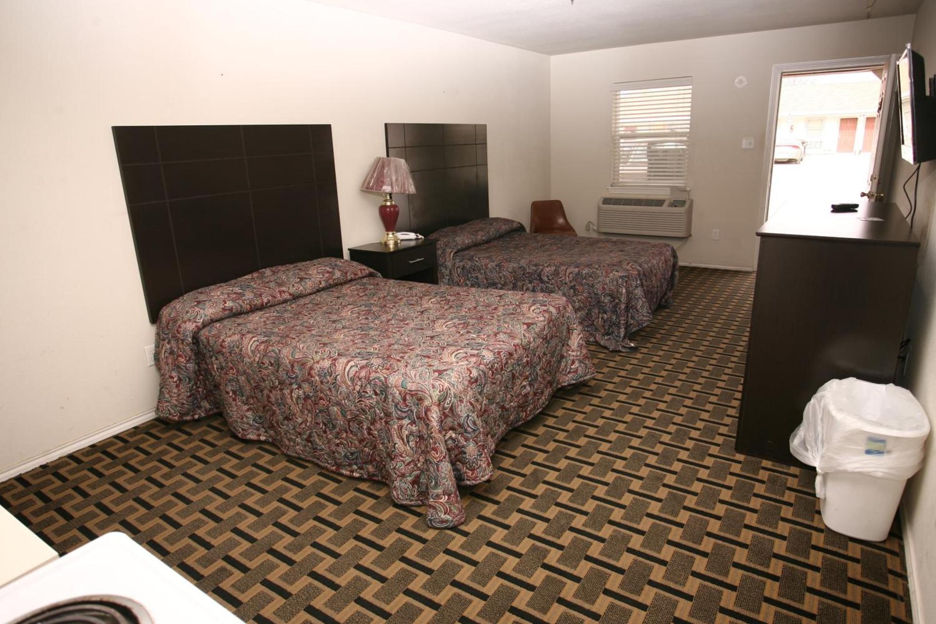 Andrews Motor Inn photo 10