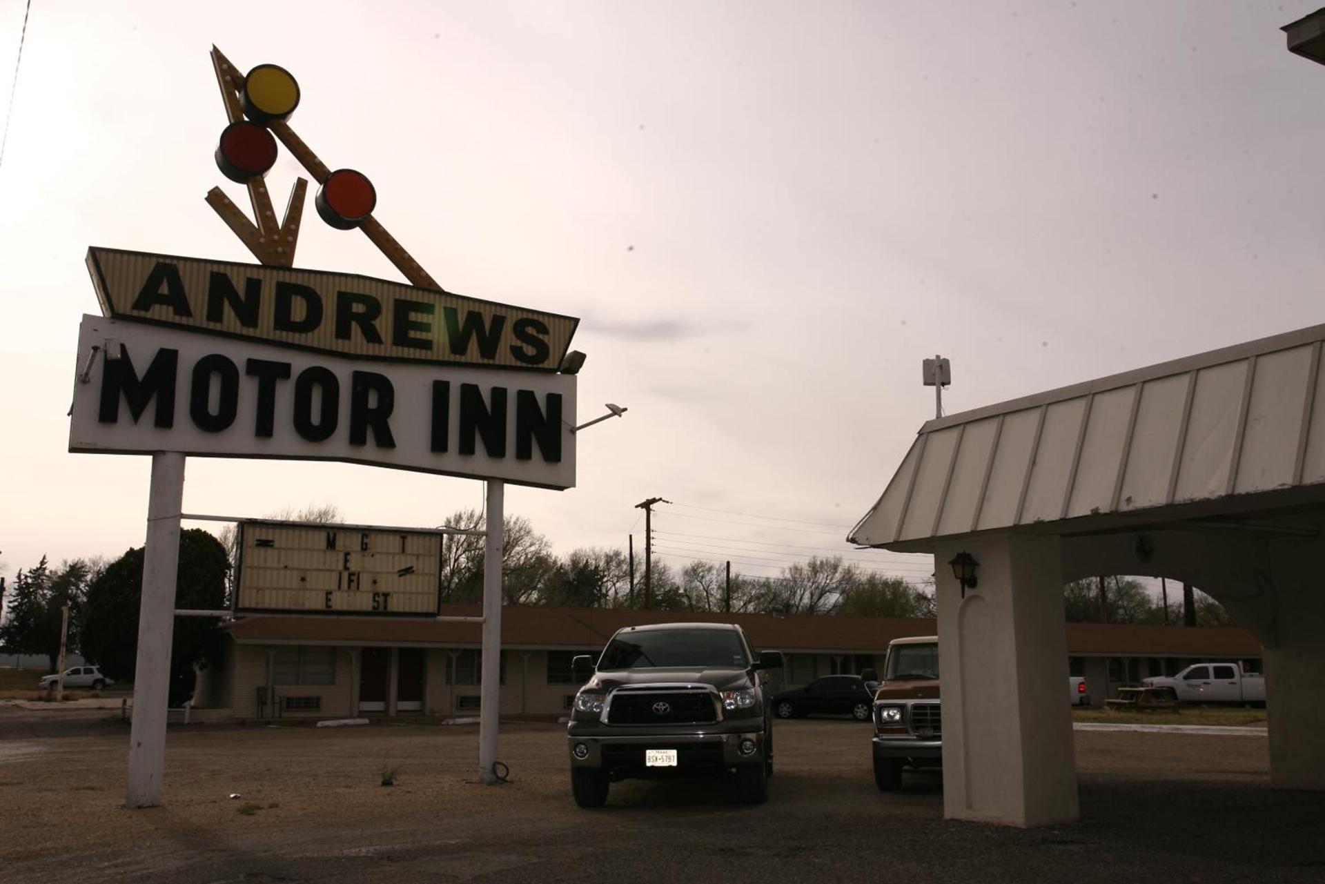 Andrews Motor Inn — hotel in Andrews