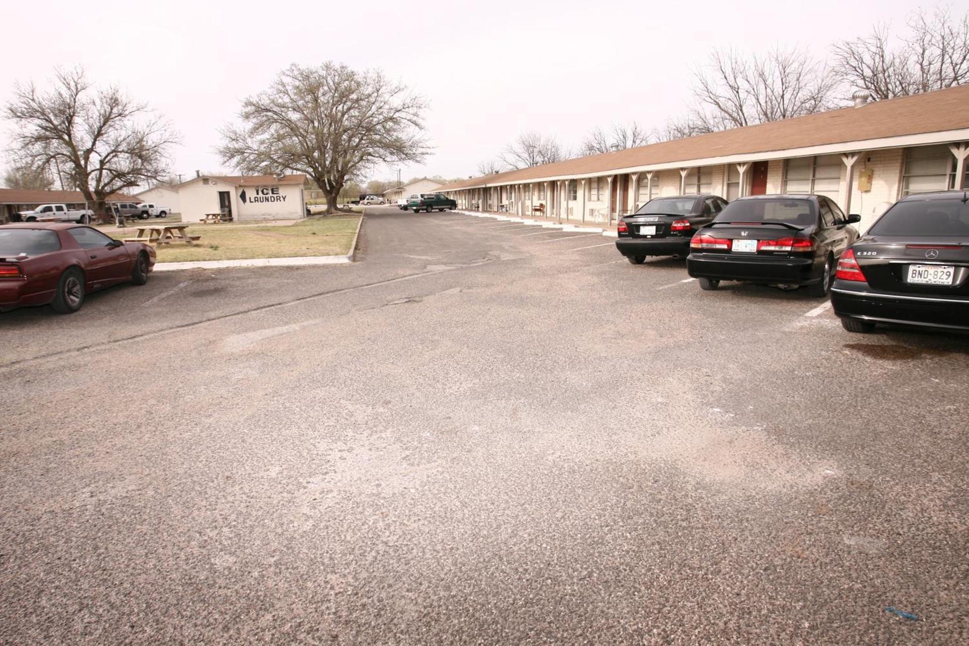 Andrews Motor Inn photo 19