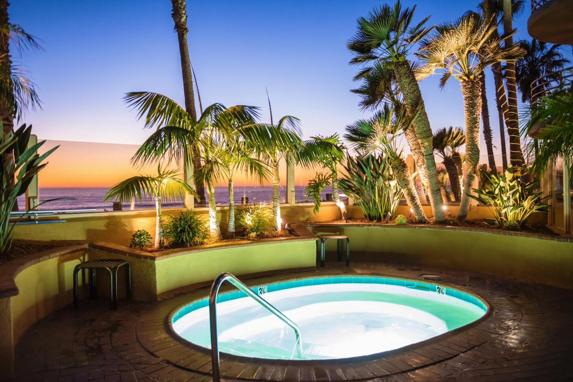 Pacific Terrace Hotel photo 12
