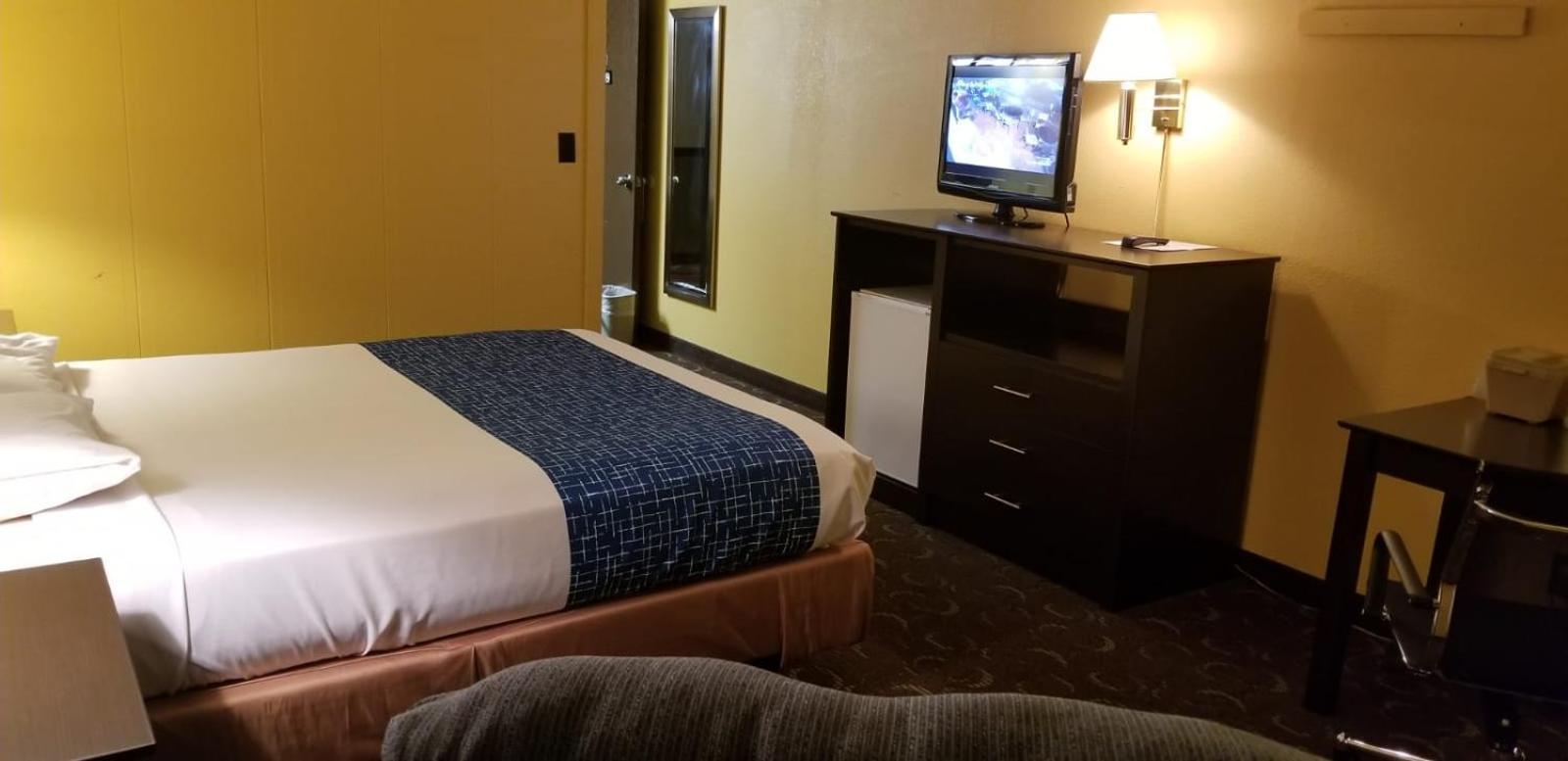 Alexander House Motel photo 11