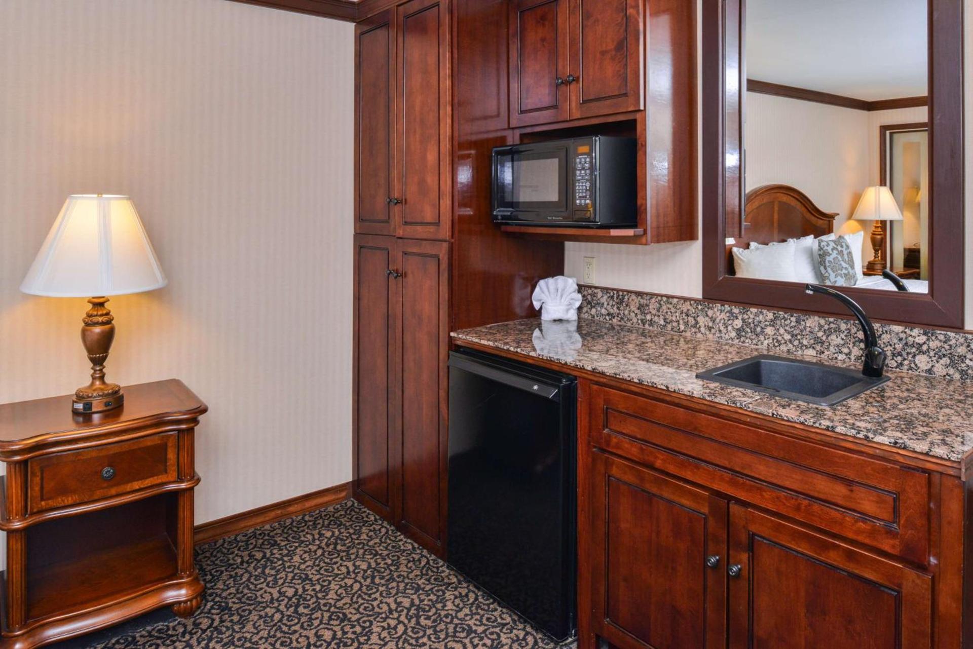 Best Western Edgewater Resort photo 20