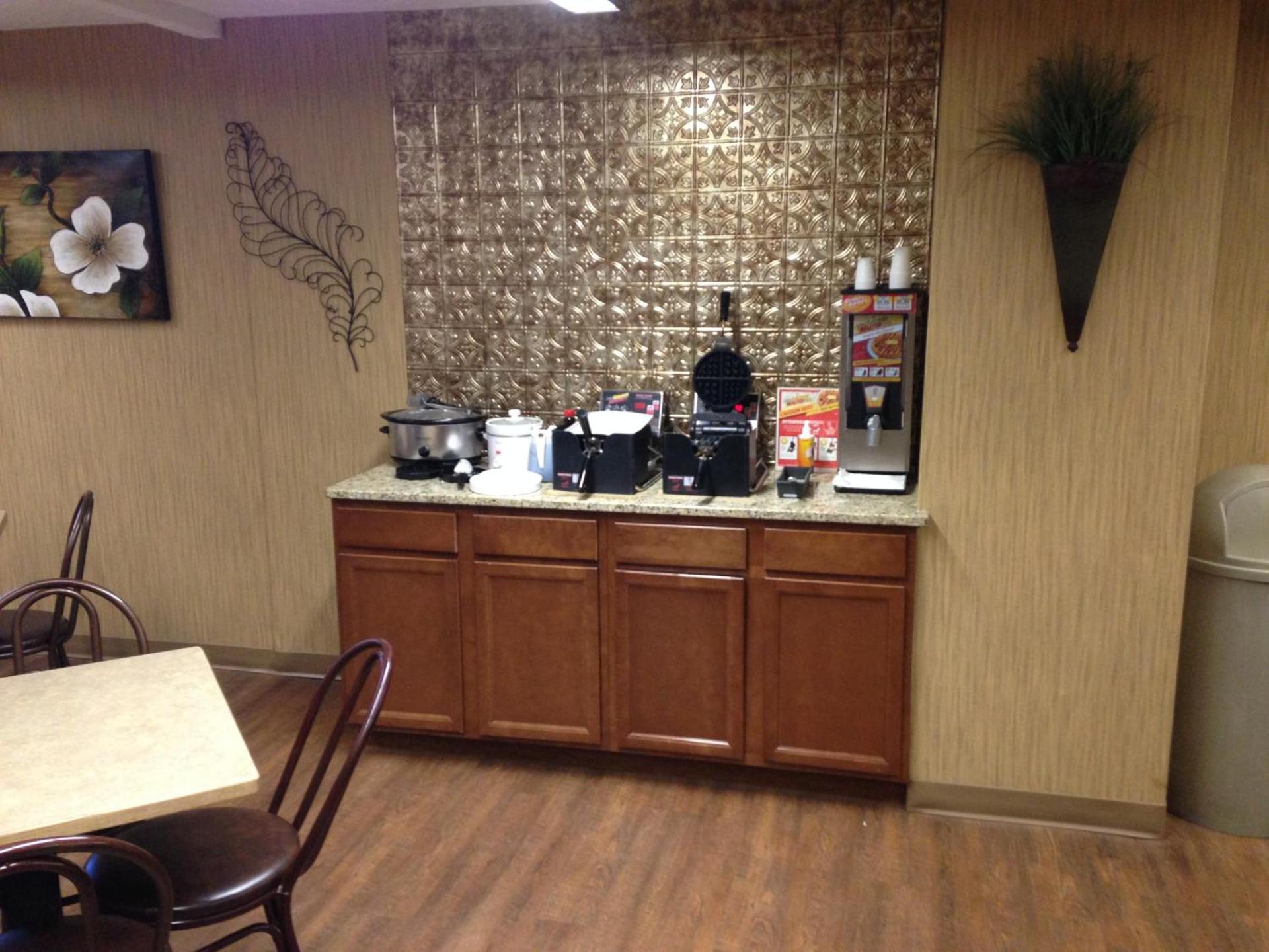 EverSpring Inn photo 43