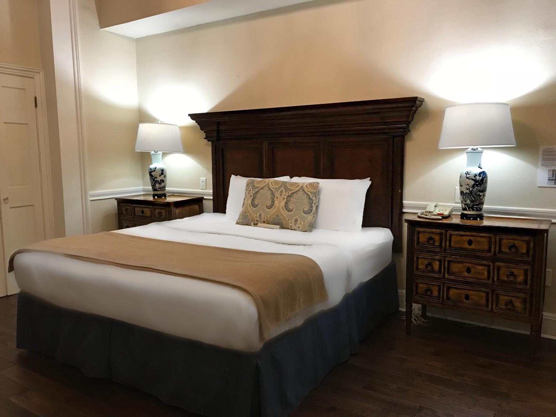 Hotel St. Pierre French Quarter photo 95