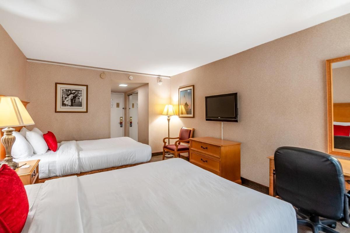 Red Lion Hotel Rosslyn Iwo Jima photo 9