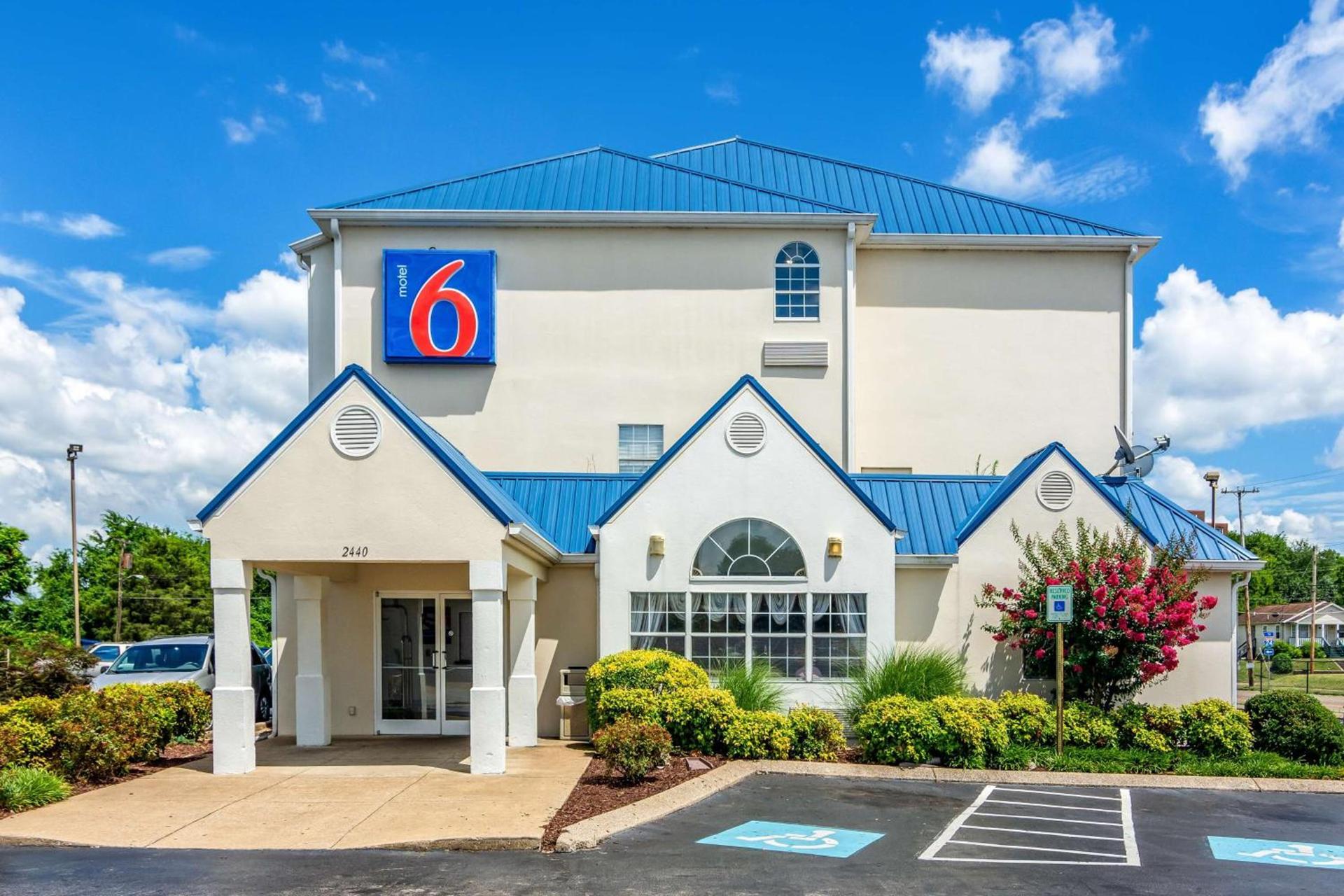 Motel 6 Chattanooga Downtown photo 1
