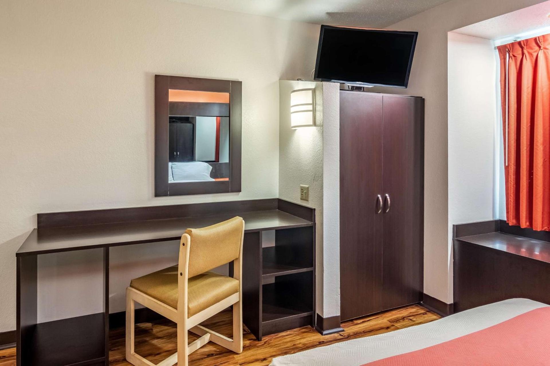 Motel 6 Chattanooga Downtown photo 12