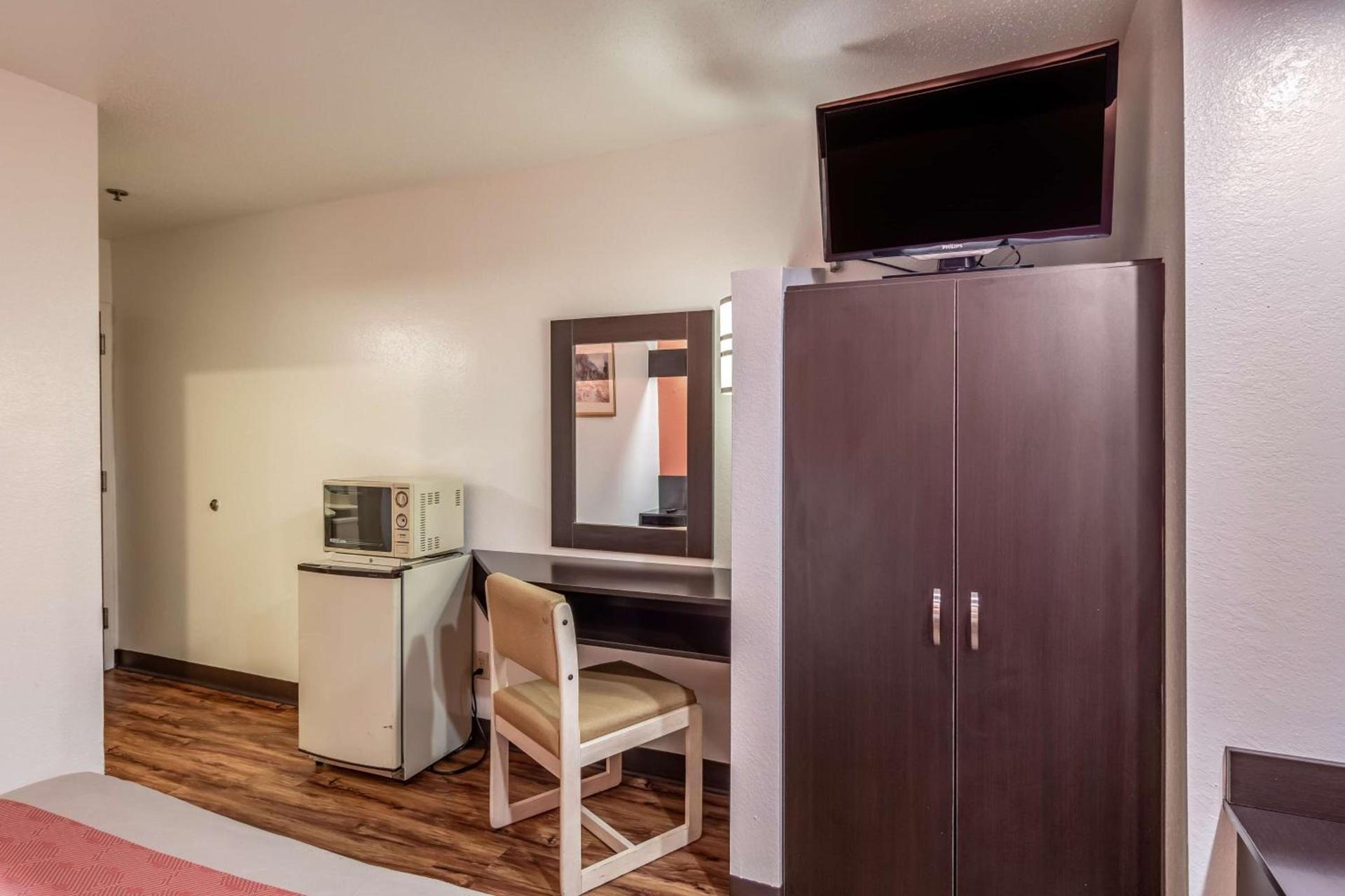 Motel 6 Chattanooga Downtown photo 17