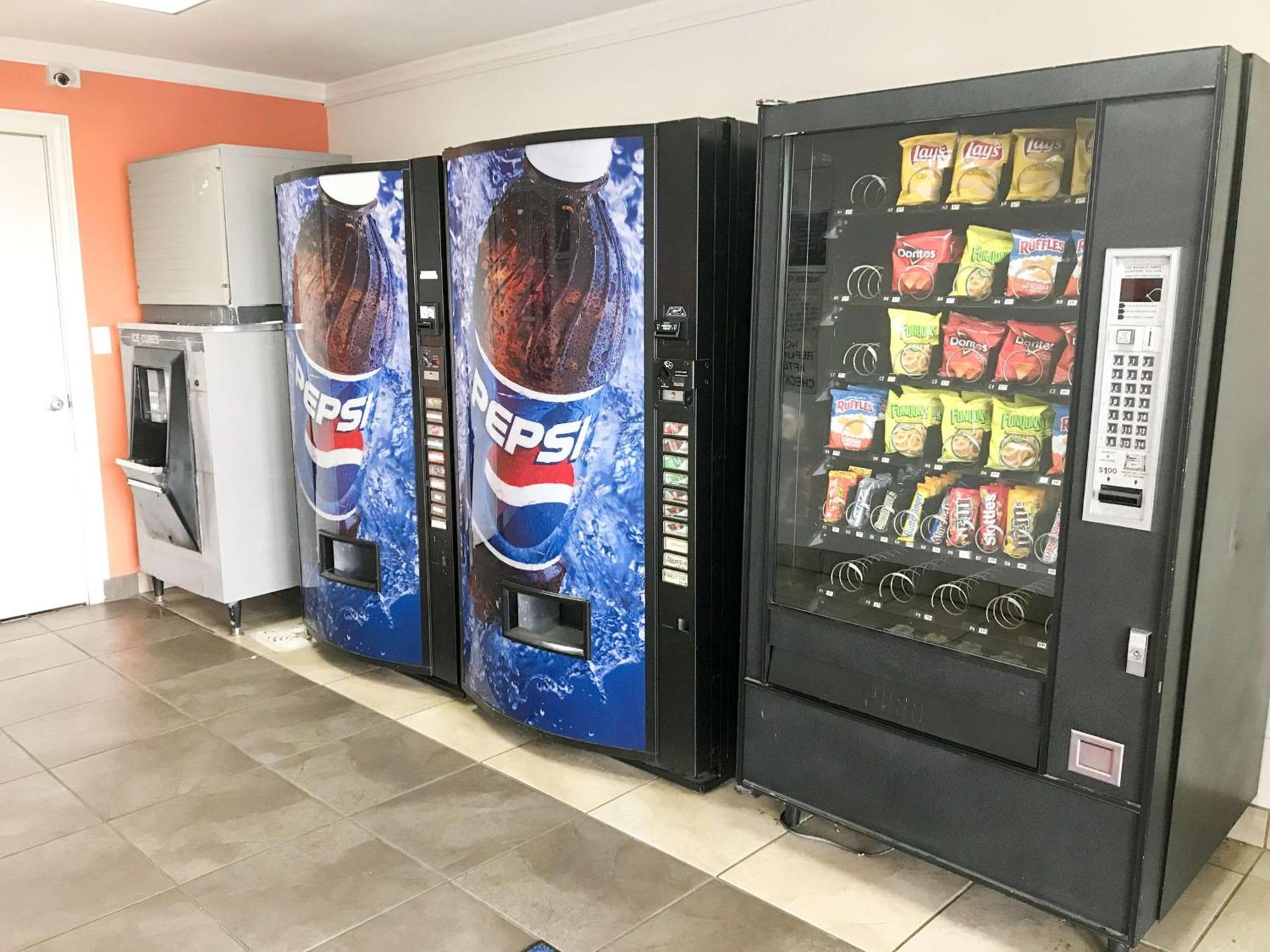 Motel 6-Anniston, AL photo 4