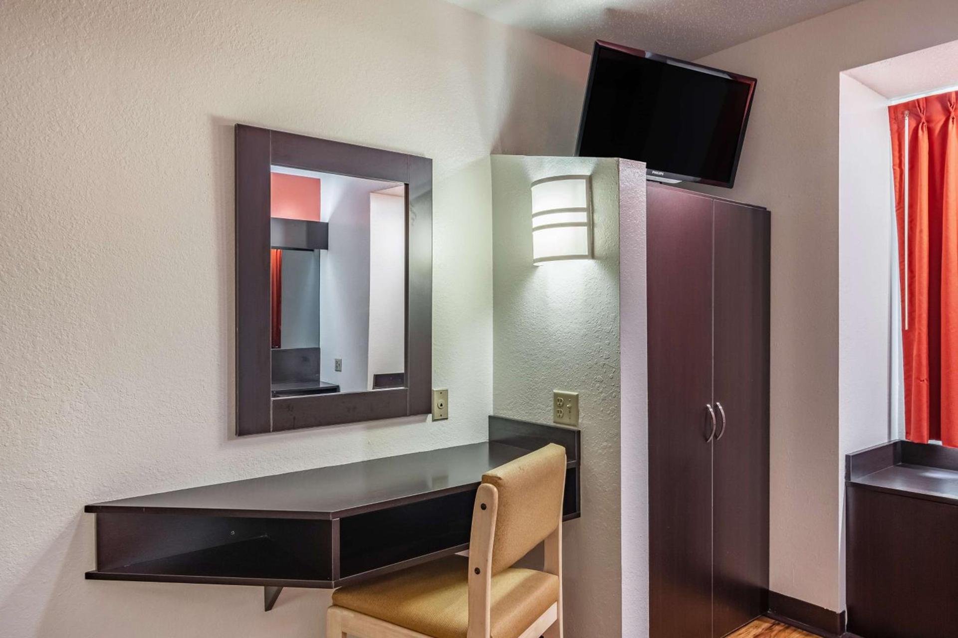 Motel 6 Chattanooga Downtown photo 11