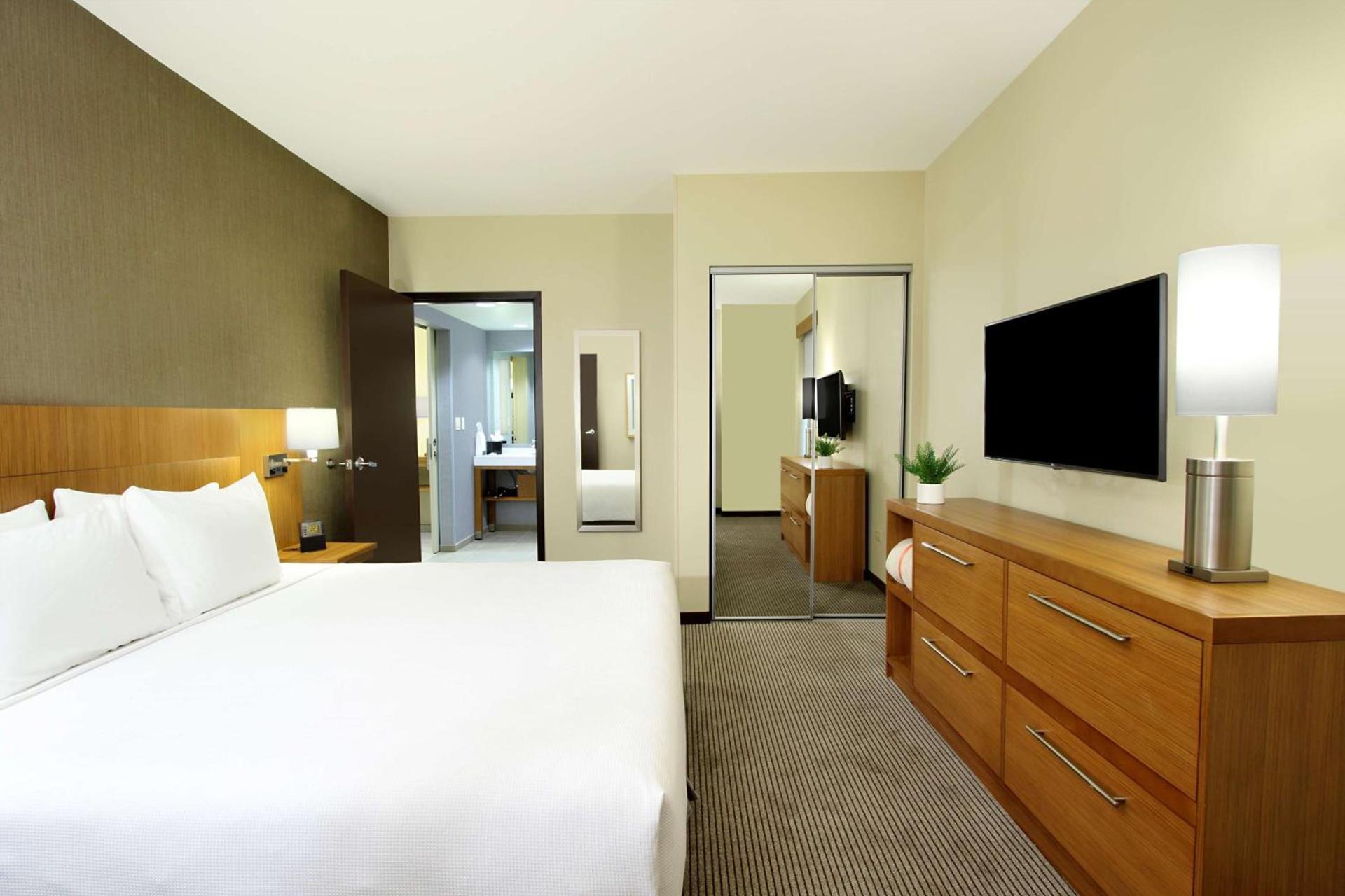 Hyatt Place Houston NW Vintage Park photo 52