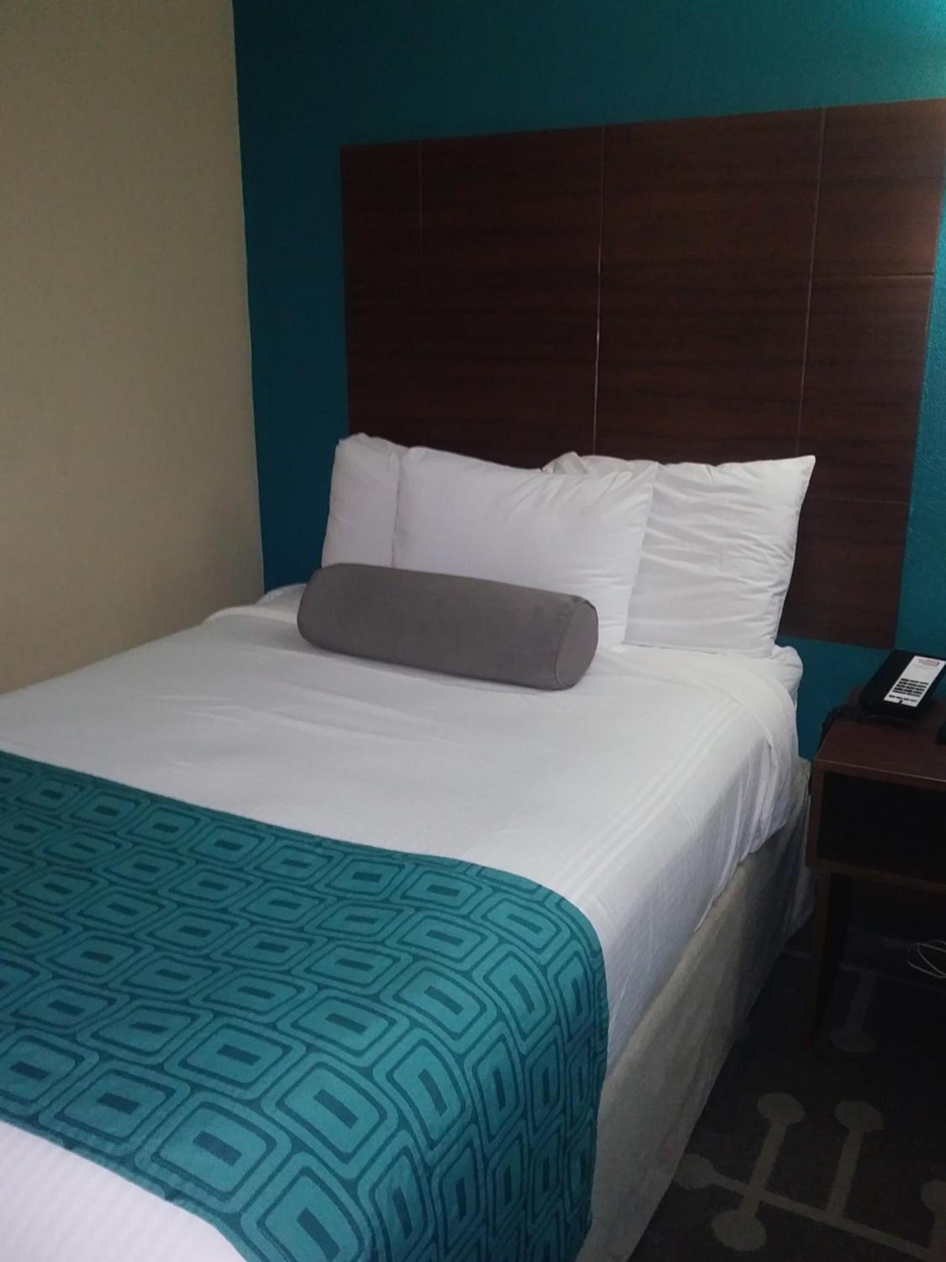 Howard Johnson by Wyndham Athens photo 50