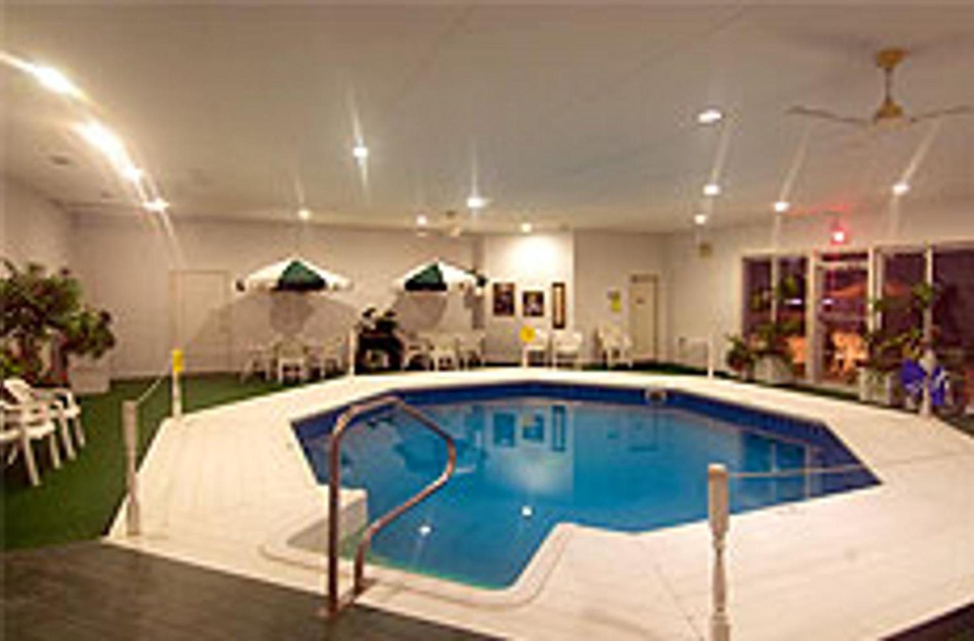 Colonel Williams Resort and Suites photo 10