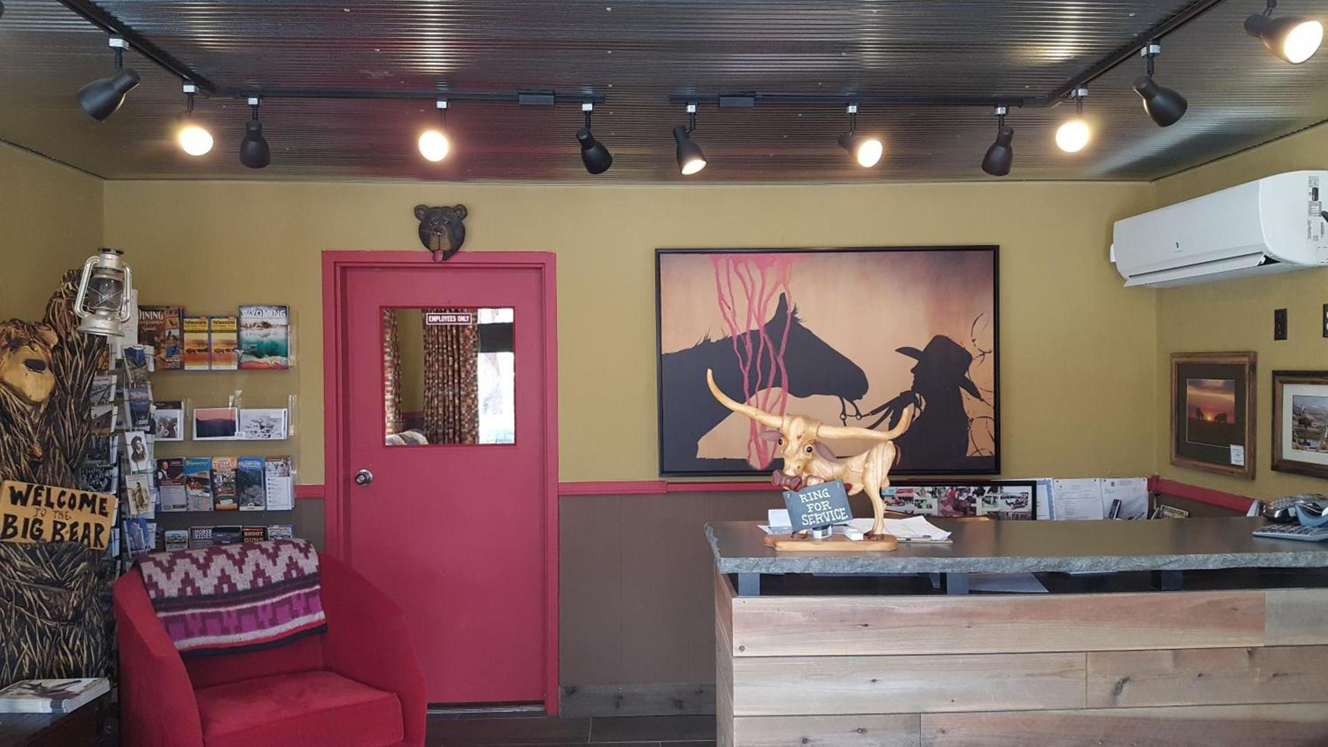 Big Bear Motel photo 18