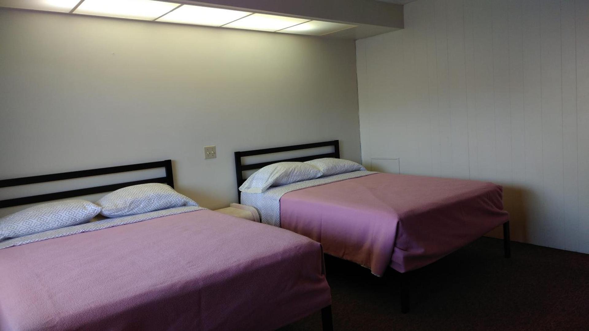 Driftwood Motel photo 19