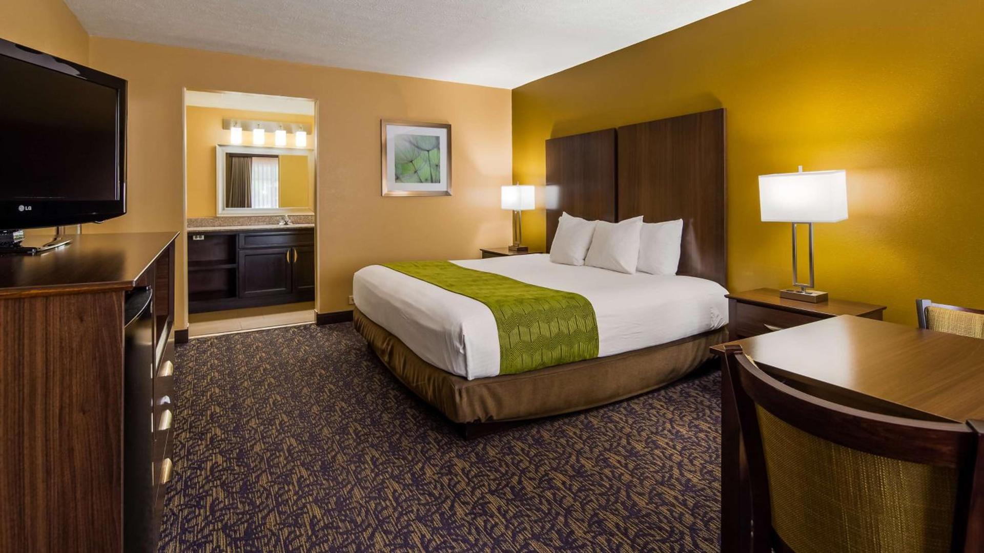 Best Western Plaza Inn photo 35