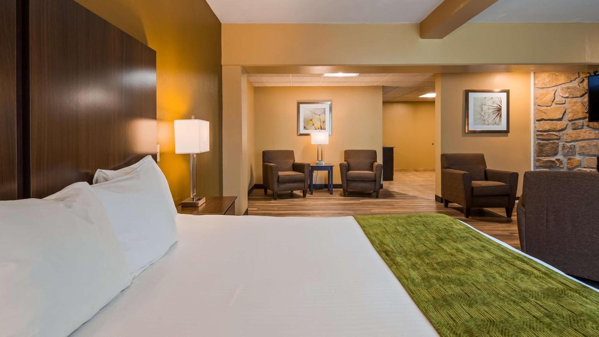 Best Western Plaza Inn photo 12