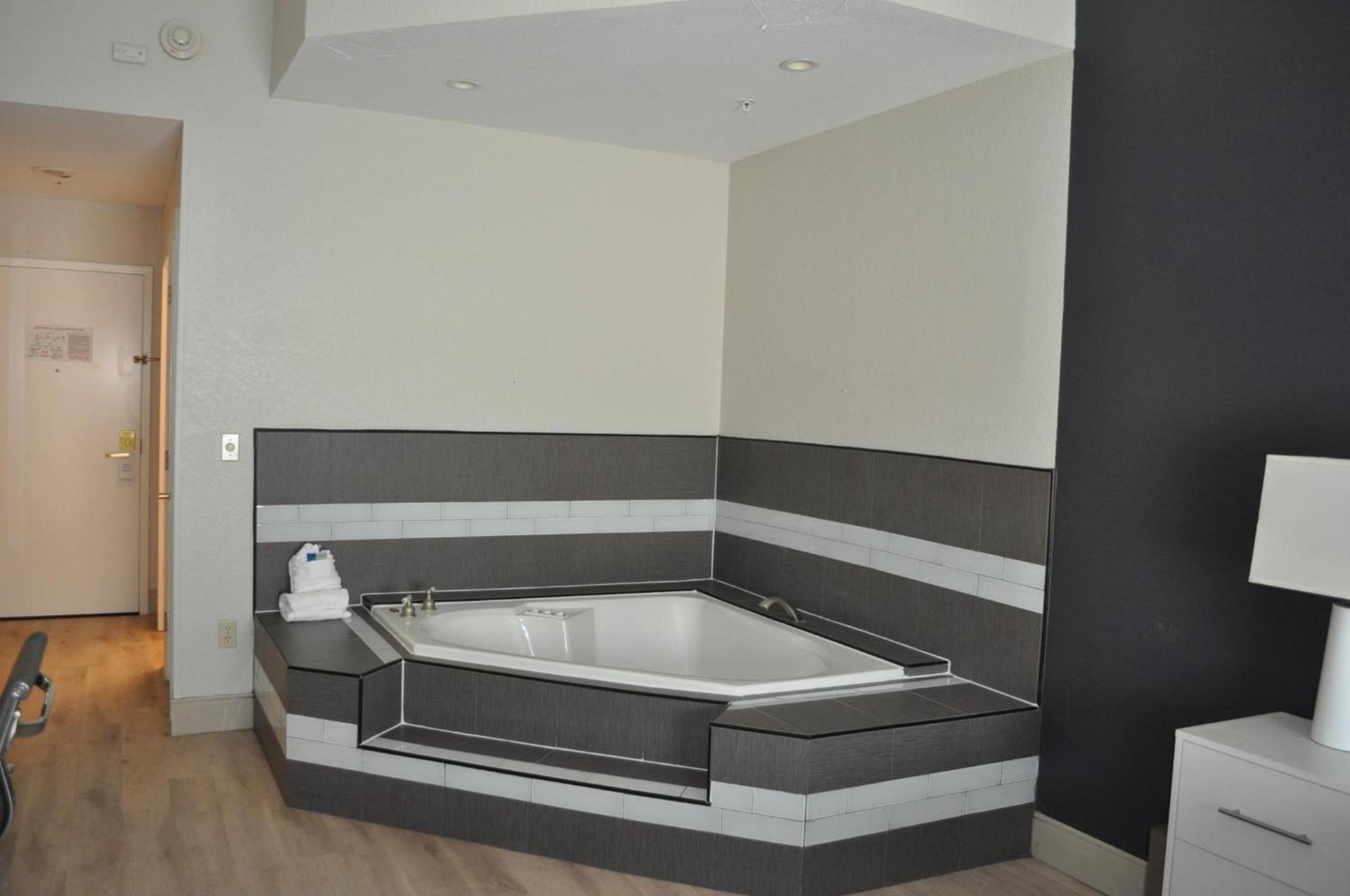 Best Western Heritage Inn and Suites photo 25