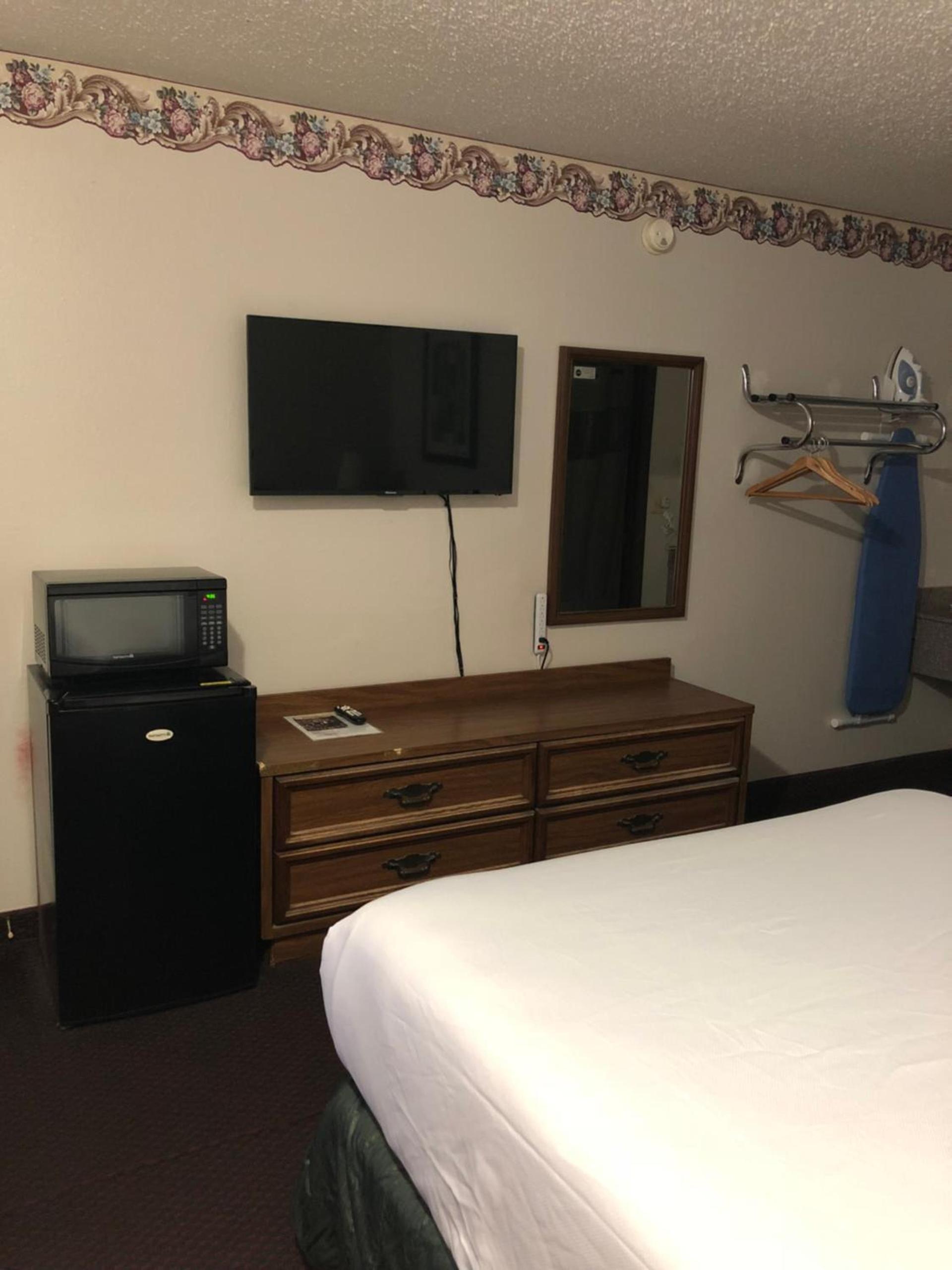 Rexdale Inn photo 5