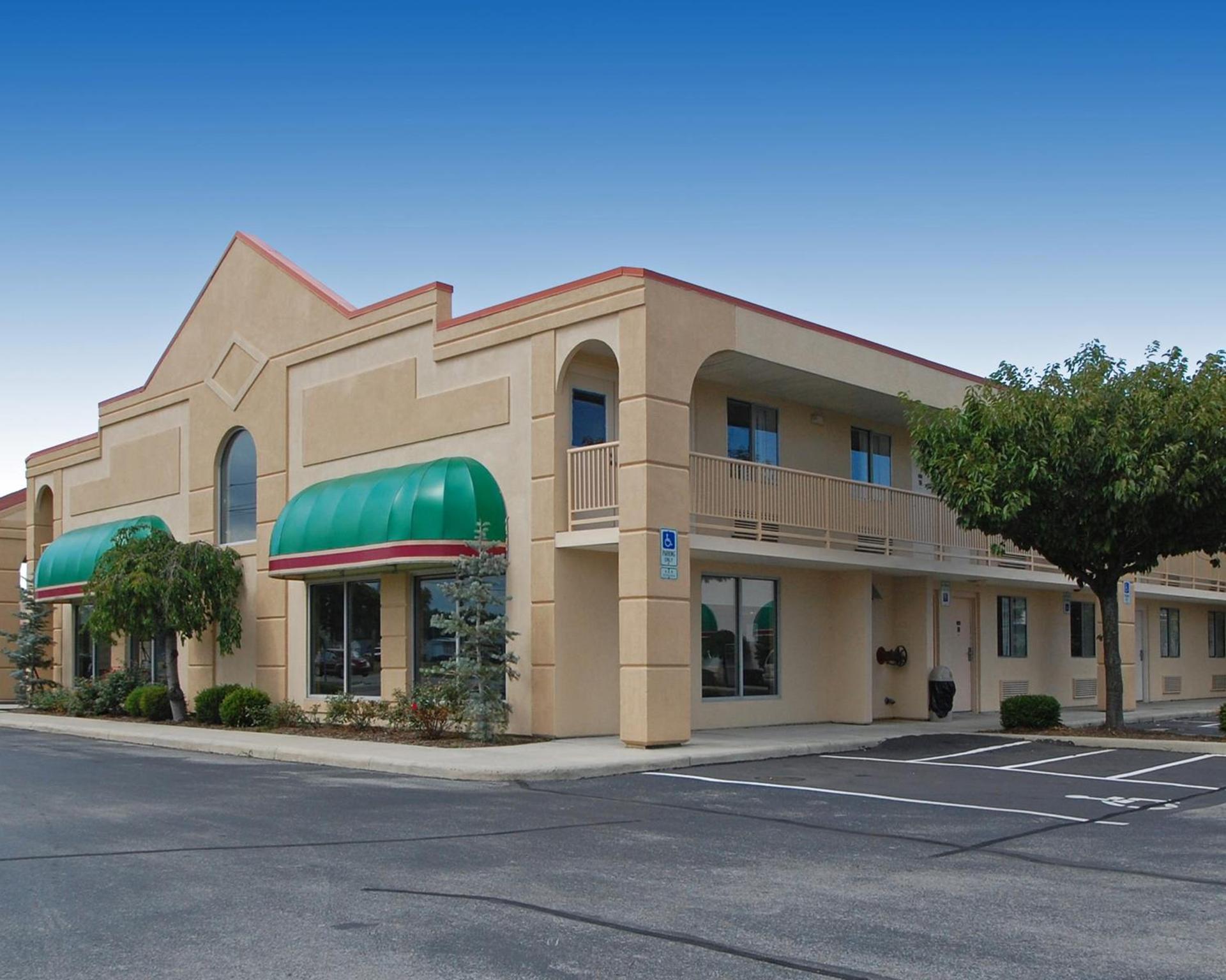 Baymont by Wyndham Sandusky photo 6