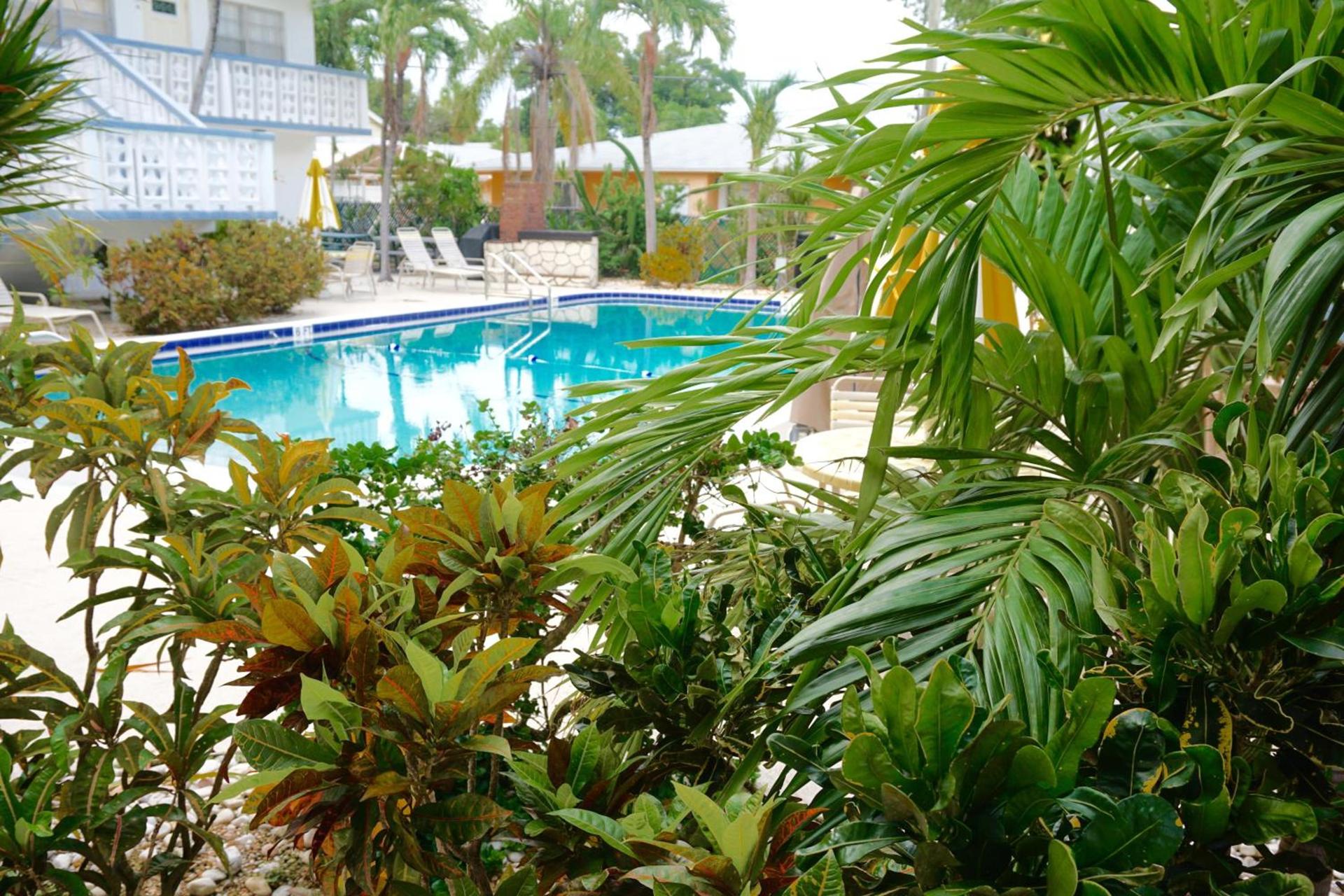 Club Lux Resort By The Beach photo 15