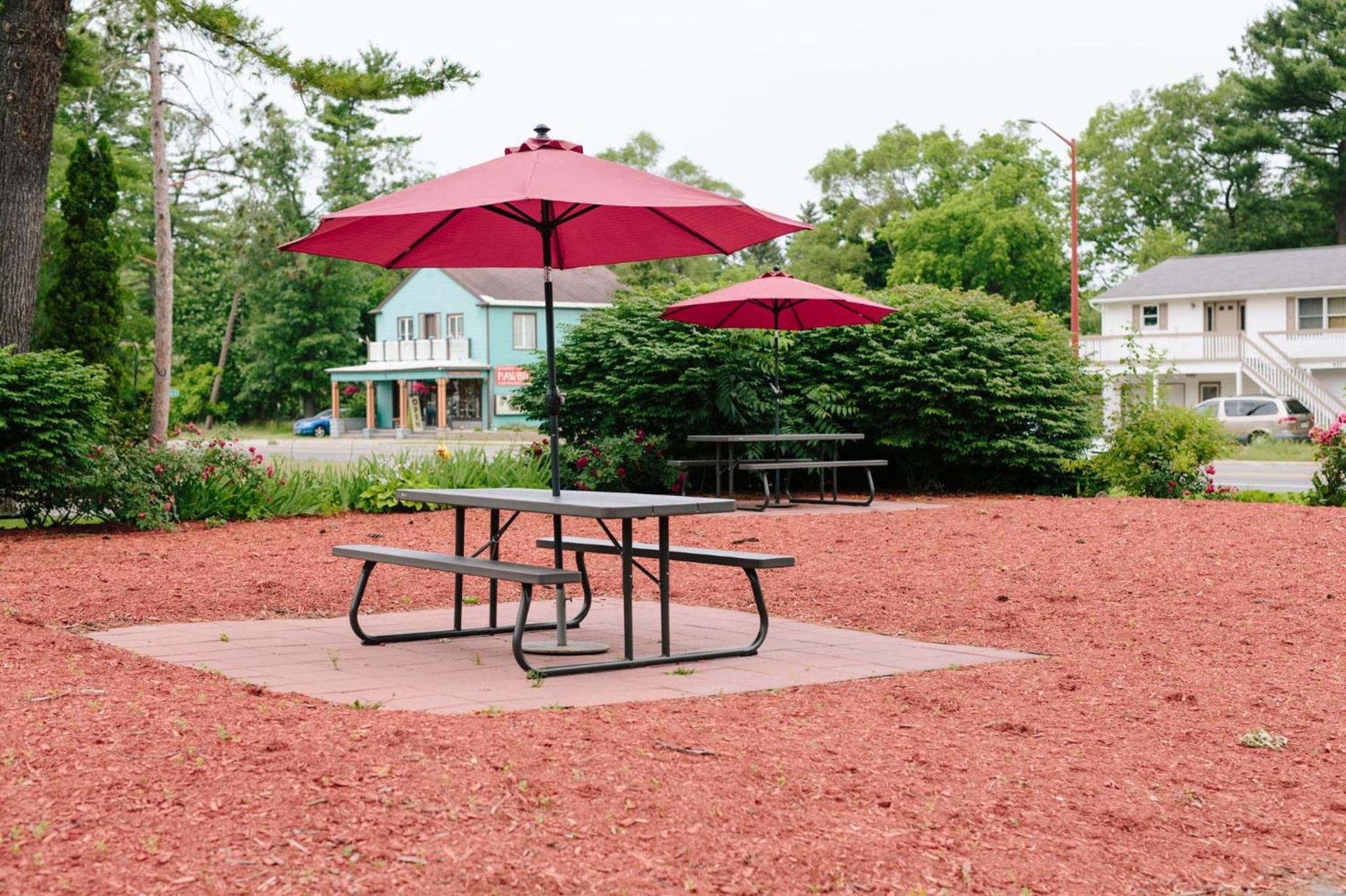 Grand Traverse Motel photo 4