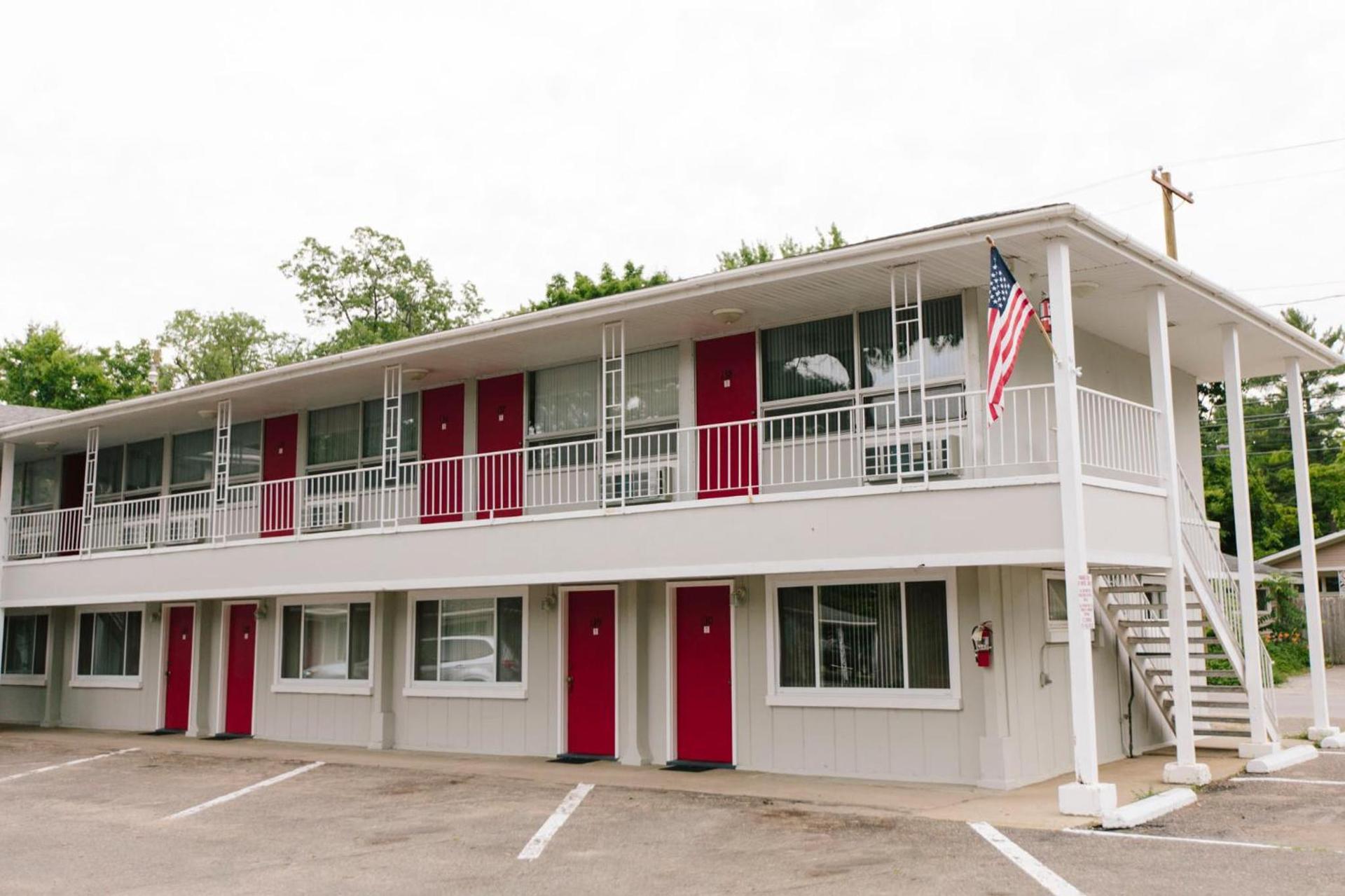 Grand Traverse Motel photo 3