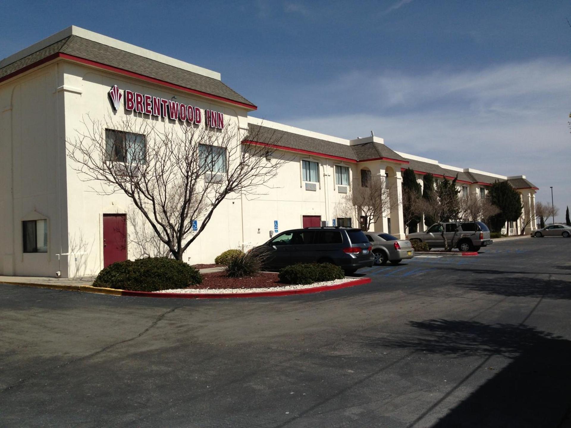 Brentwood Inn & Suites photo 11